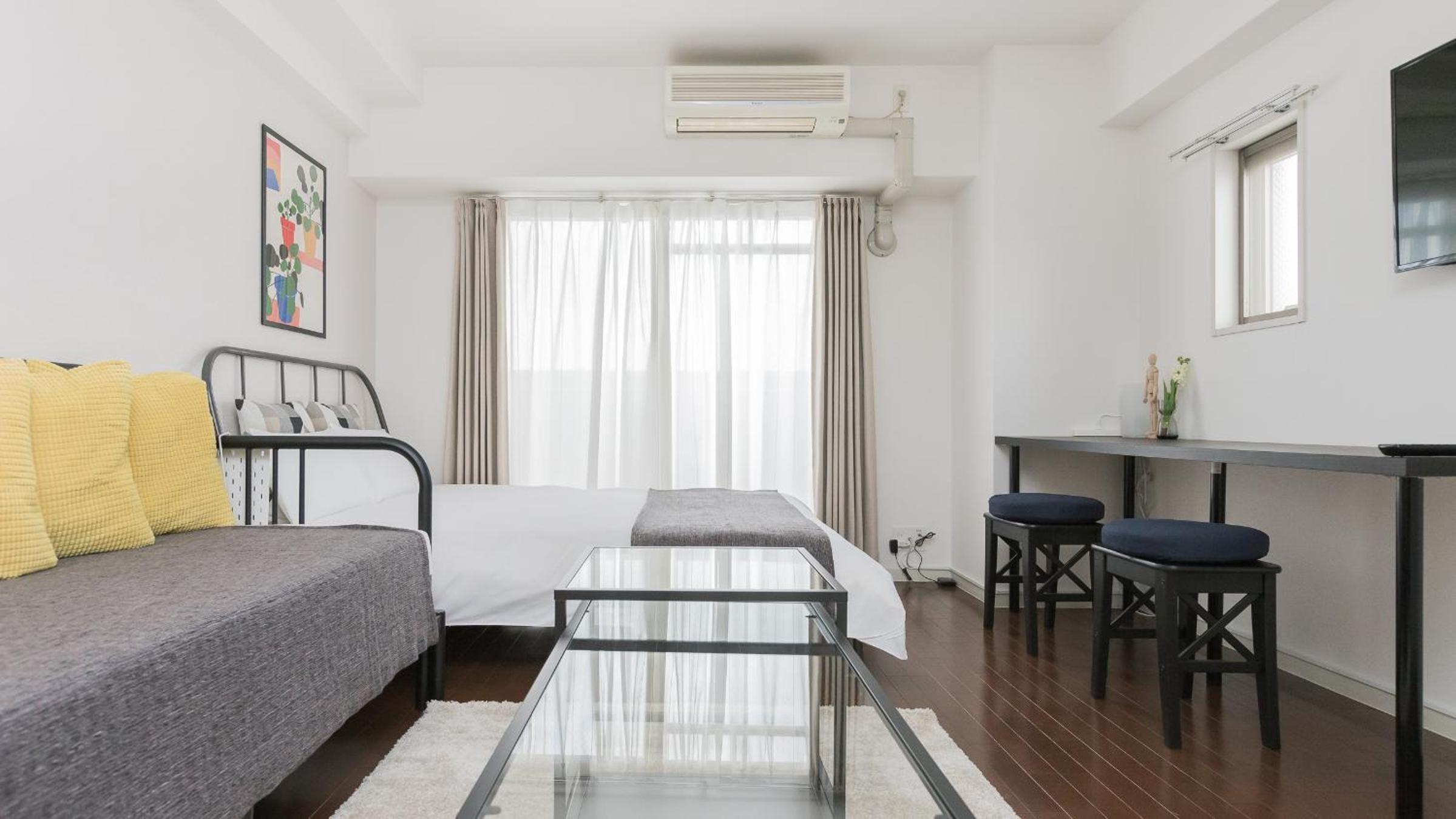 Nanba West Sakuragawa Station Apartment
