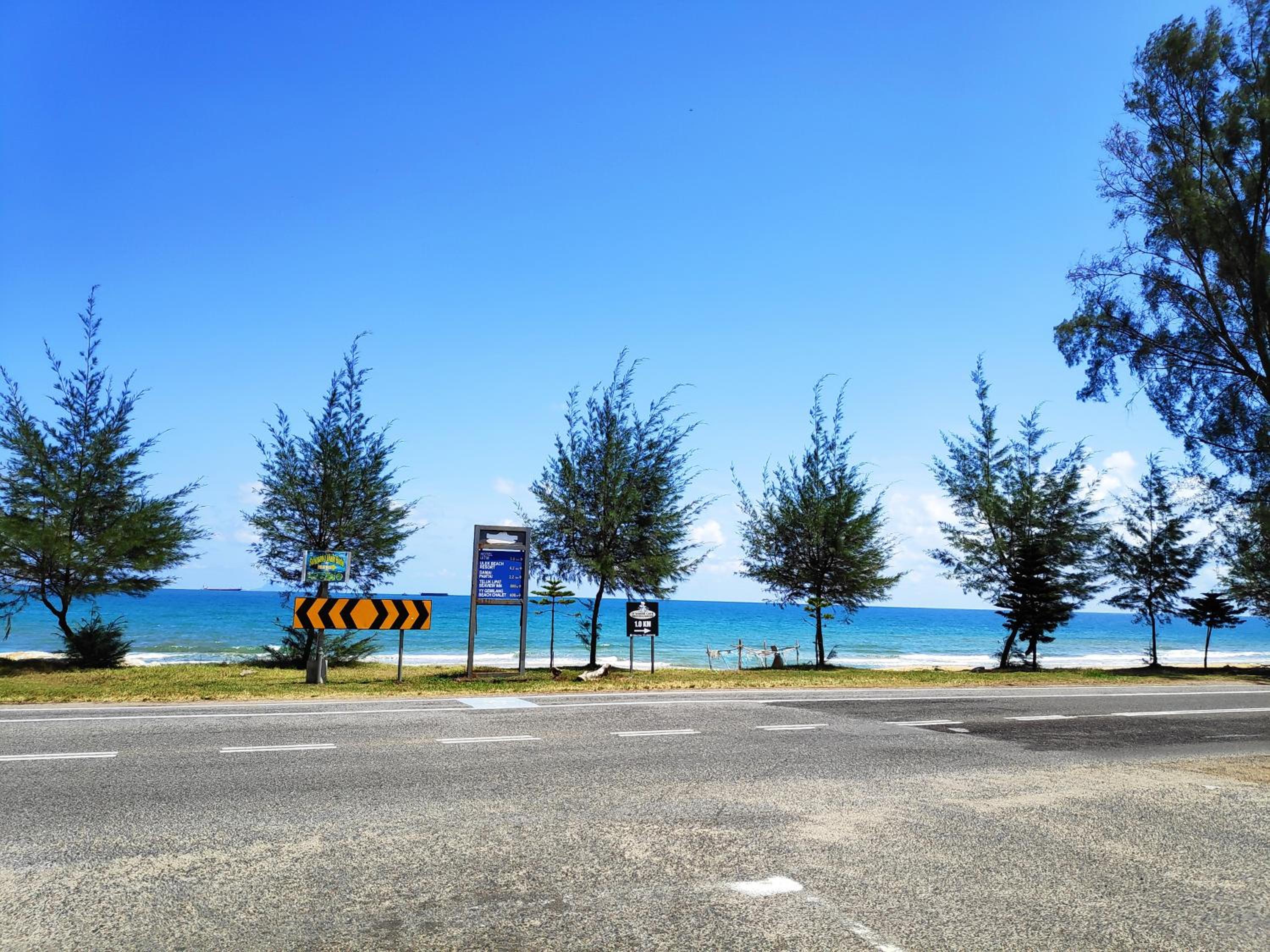 Semarak Beach Inn photo 8