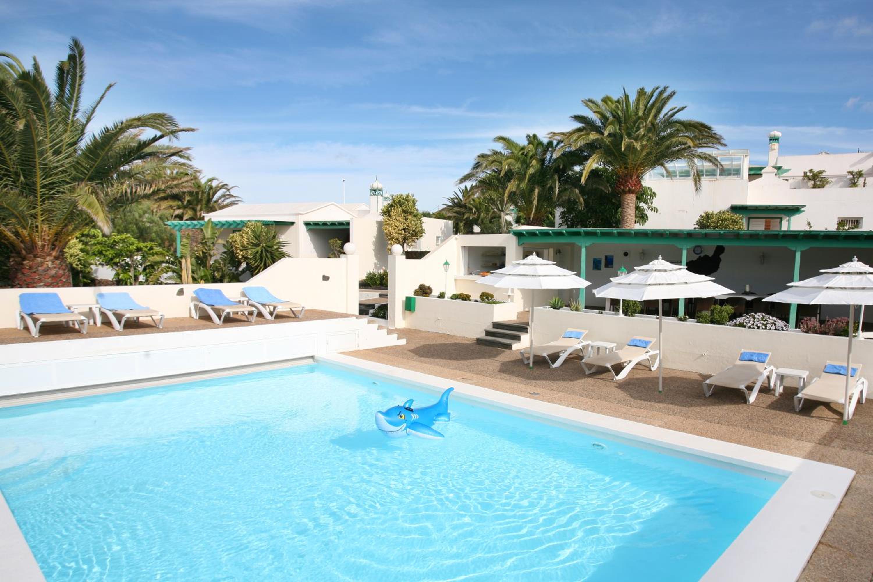 Casas las Piedras view 2