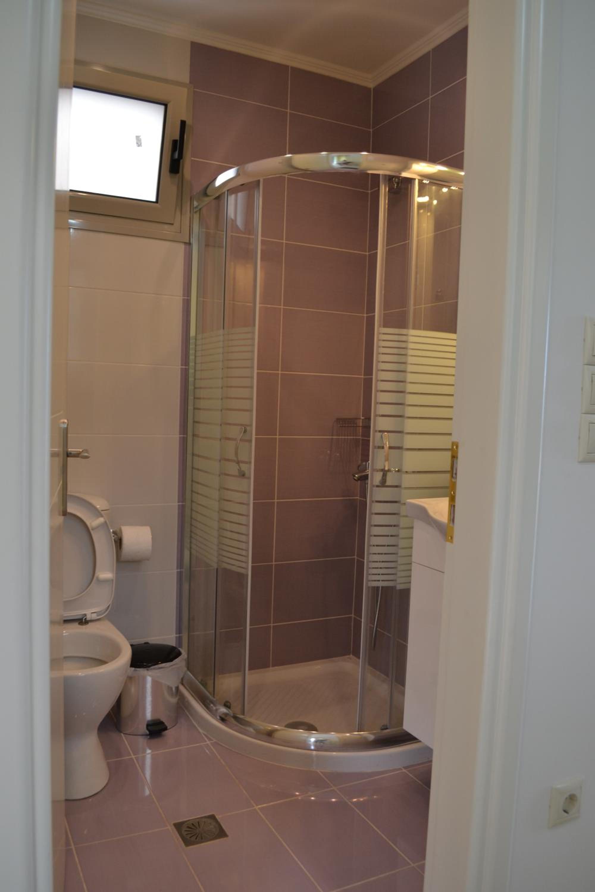 Av Apartment photo 3