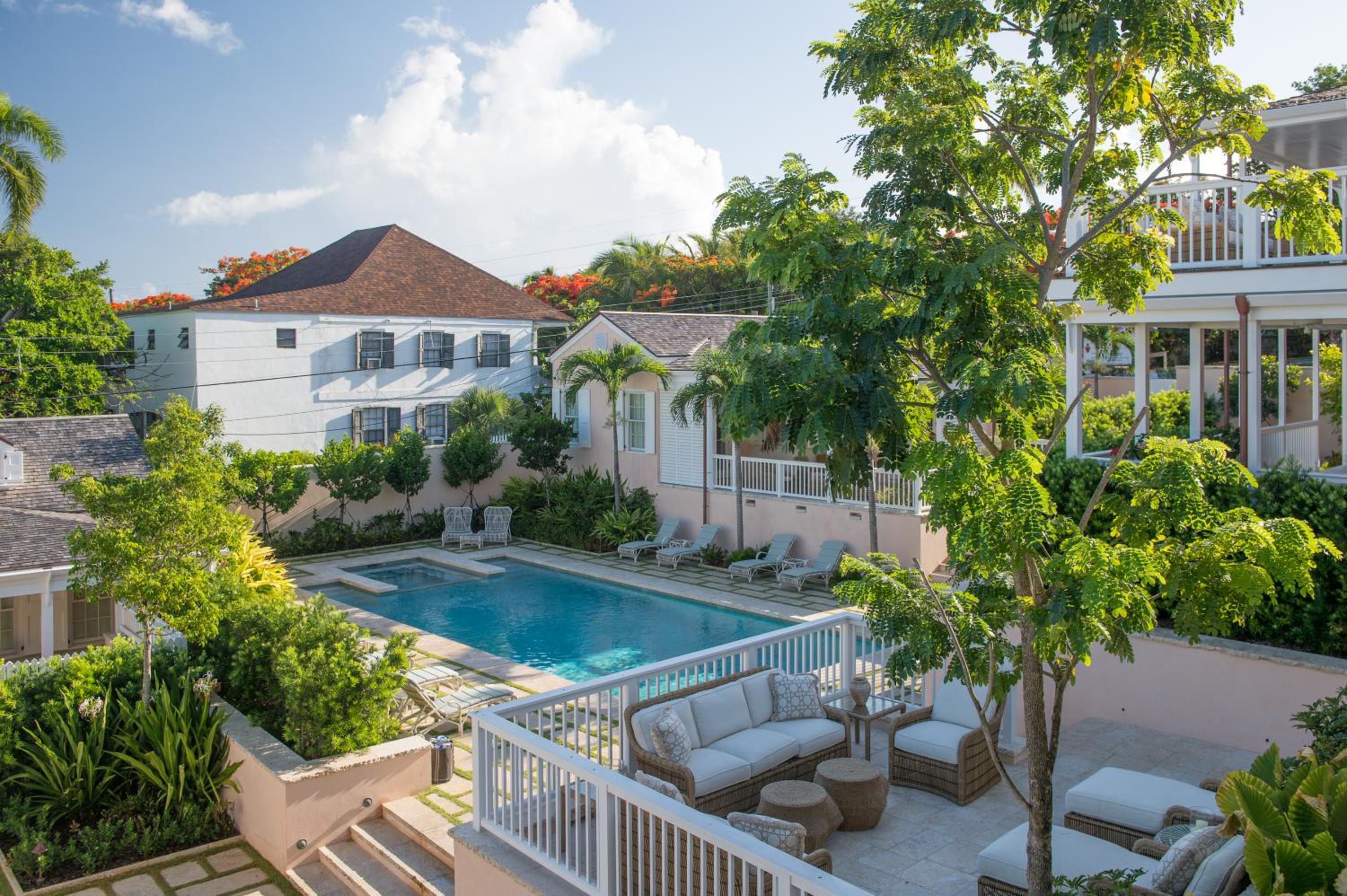 Eleven Bahama House photo 4