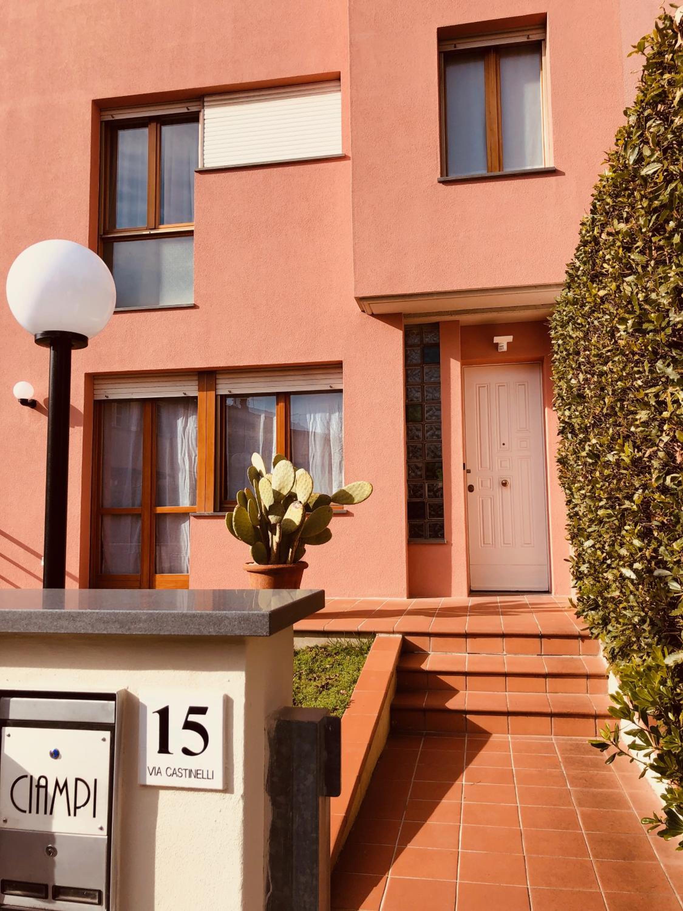 Hotel Casa Ciampi Locazione Turistica - Image 1