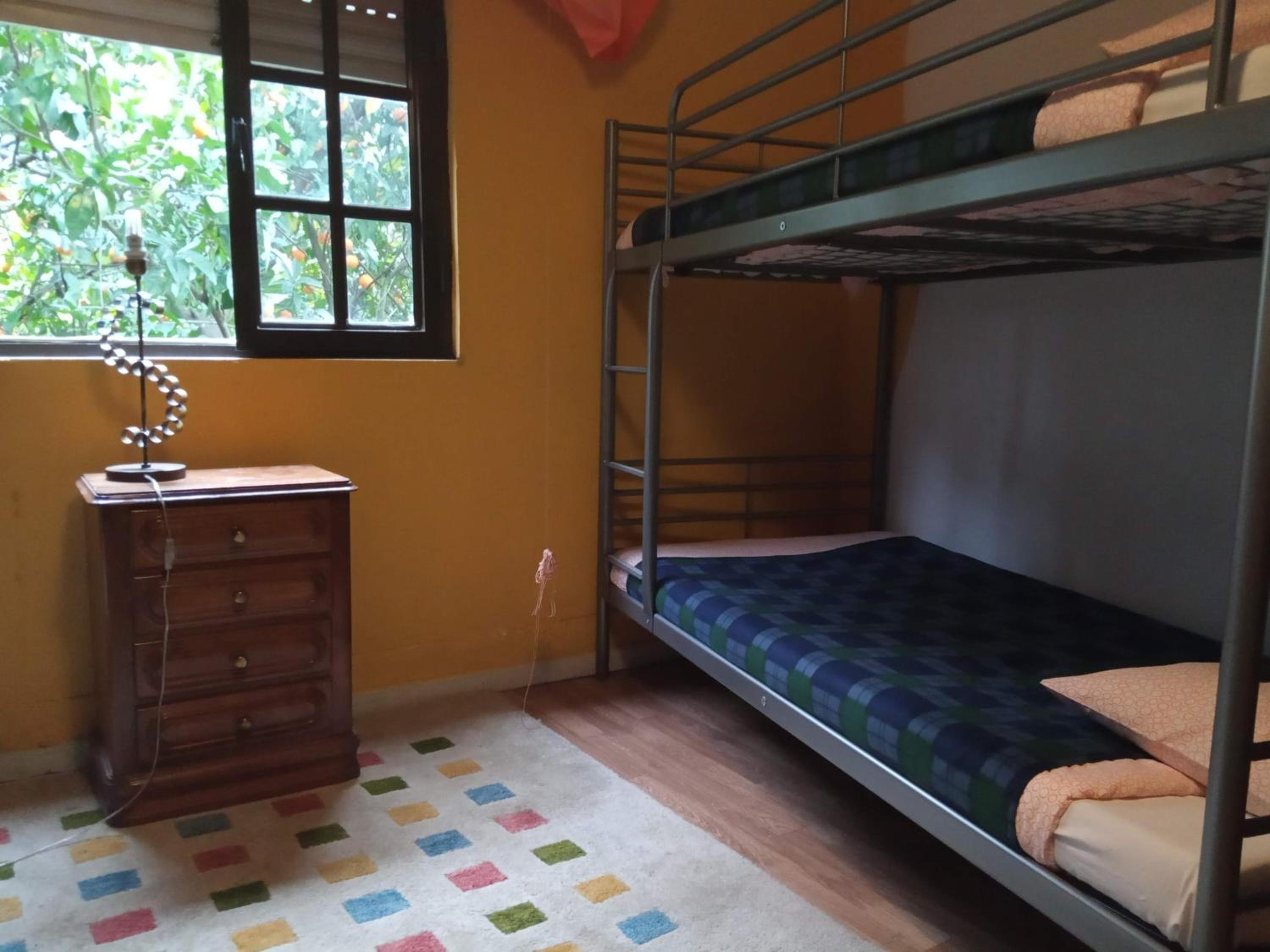 Family Adams House Hostel