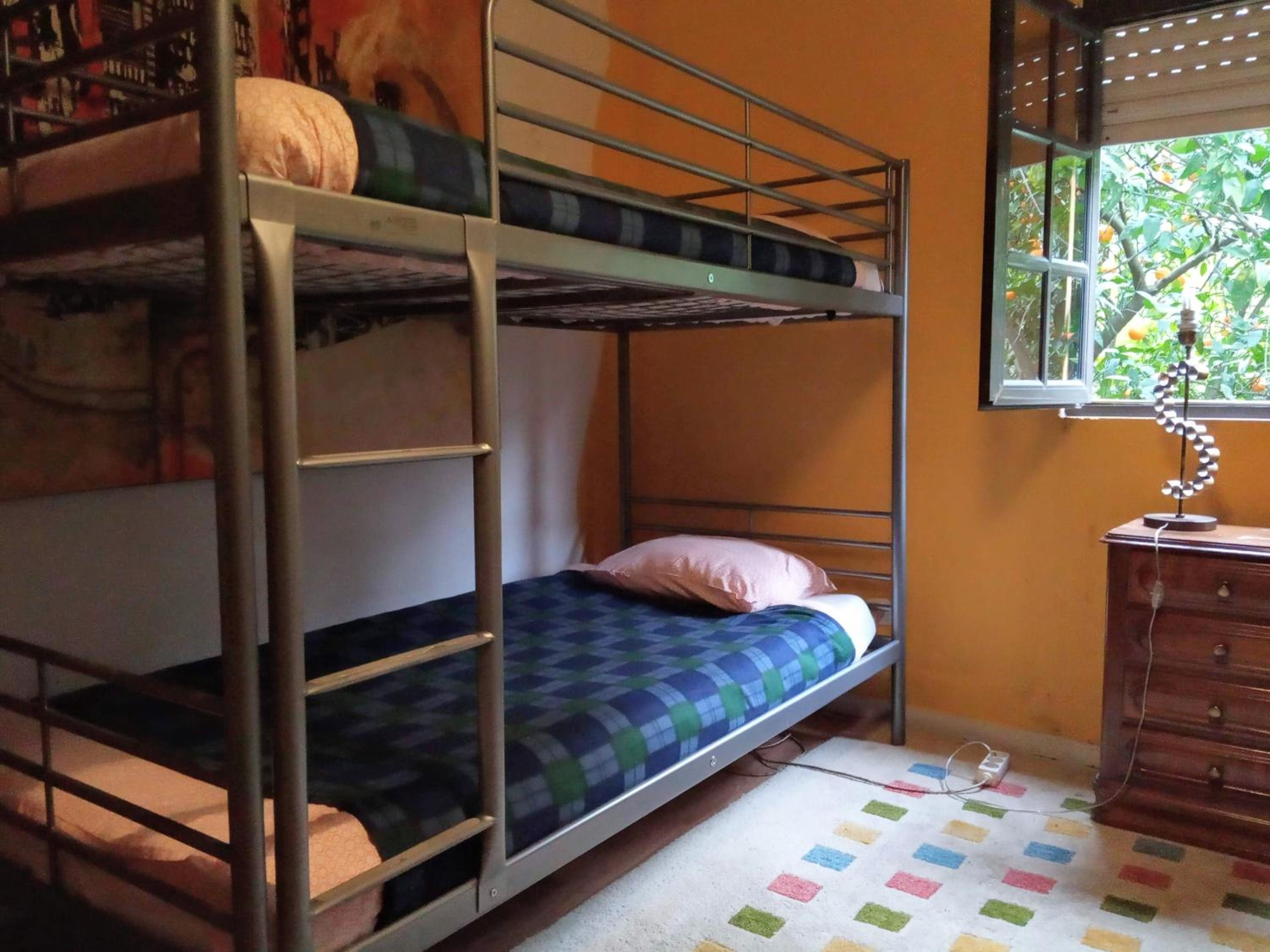 Family Adams House Hostel