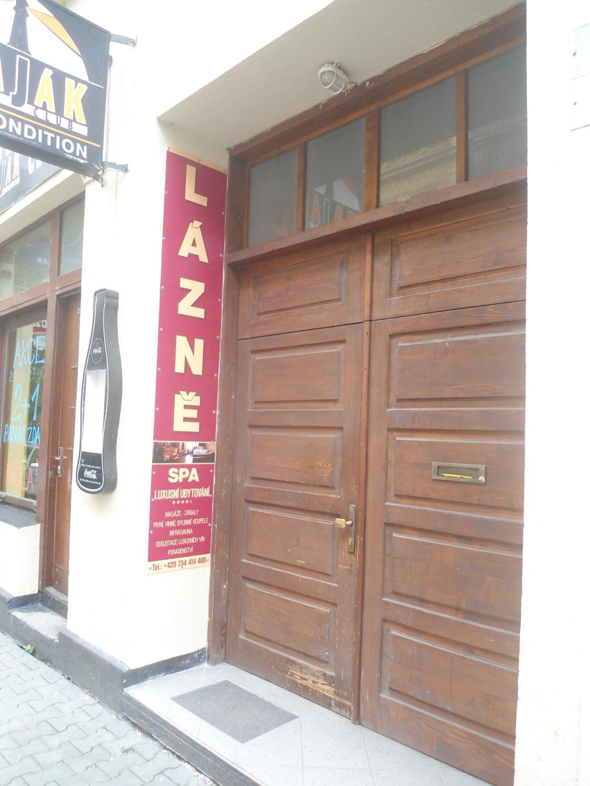 Hotel Luxusni Apartmany Stodolni - Image 1