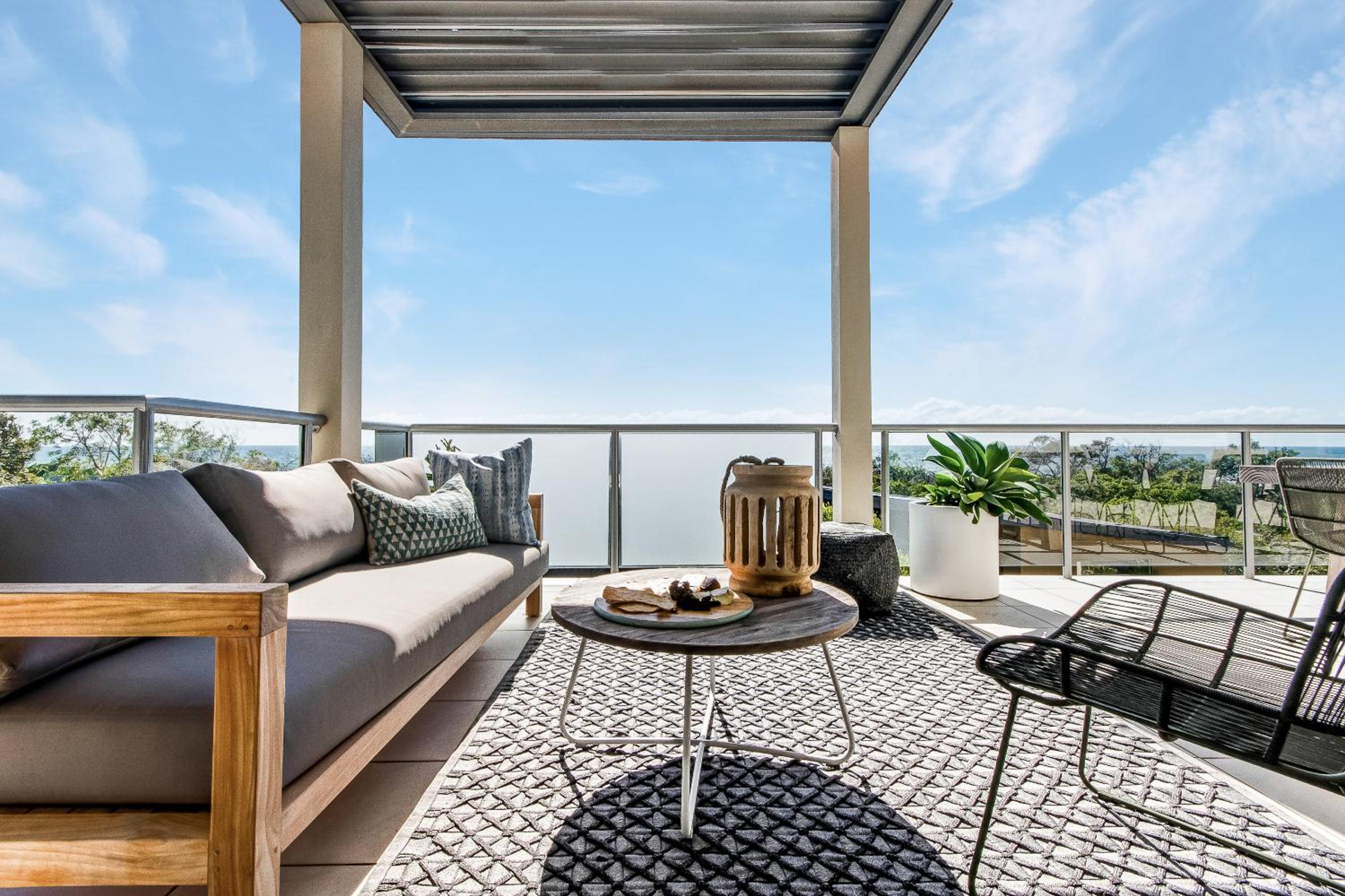 Indulge at Iluka, Castaways Beach