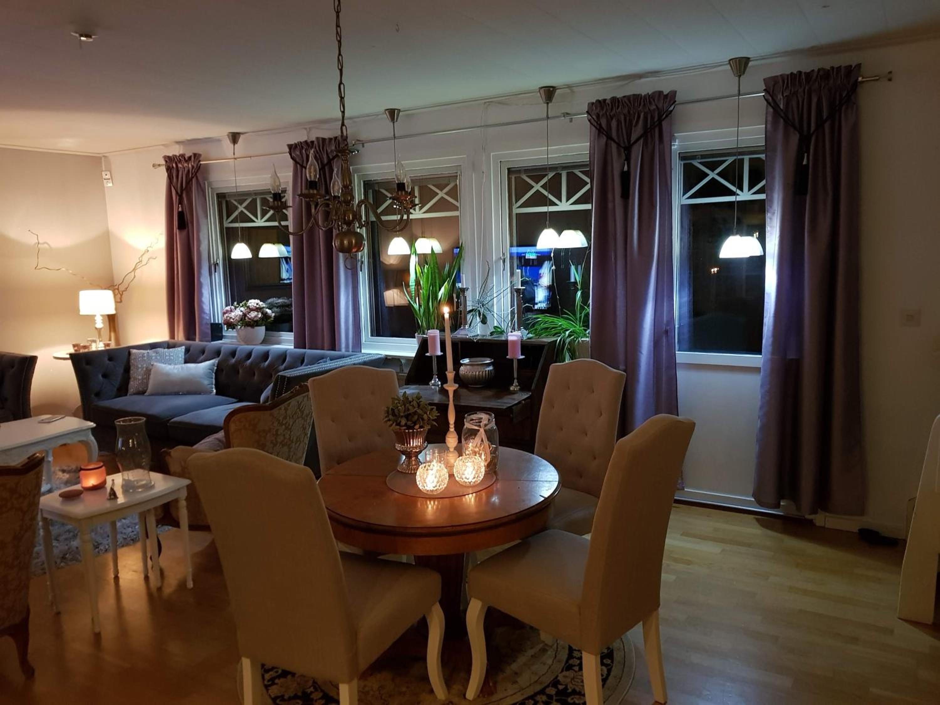Villa Red House Arctic Circle view 3