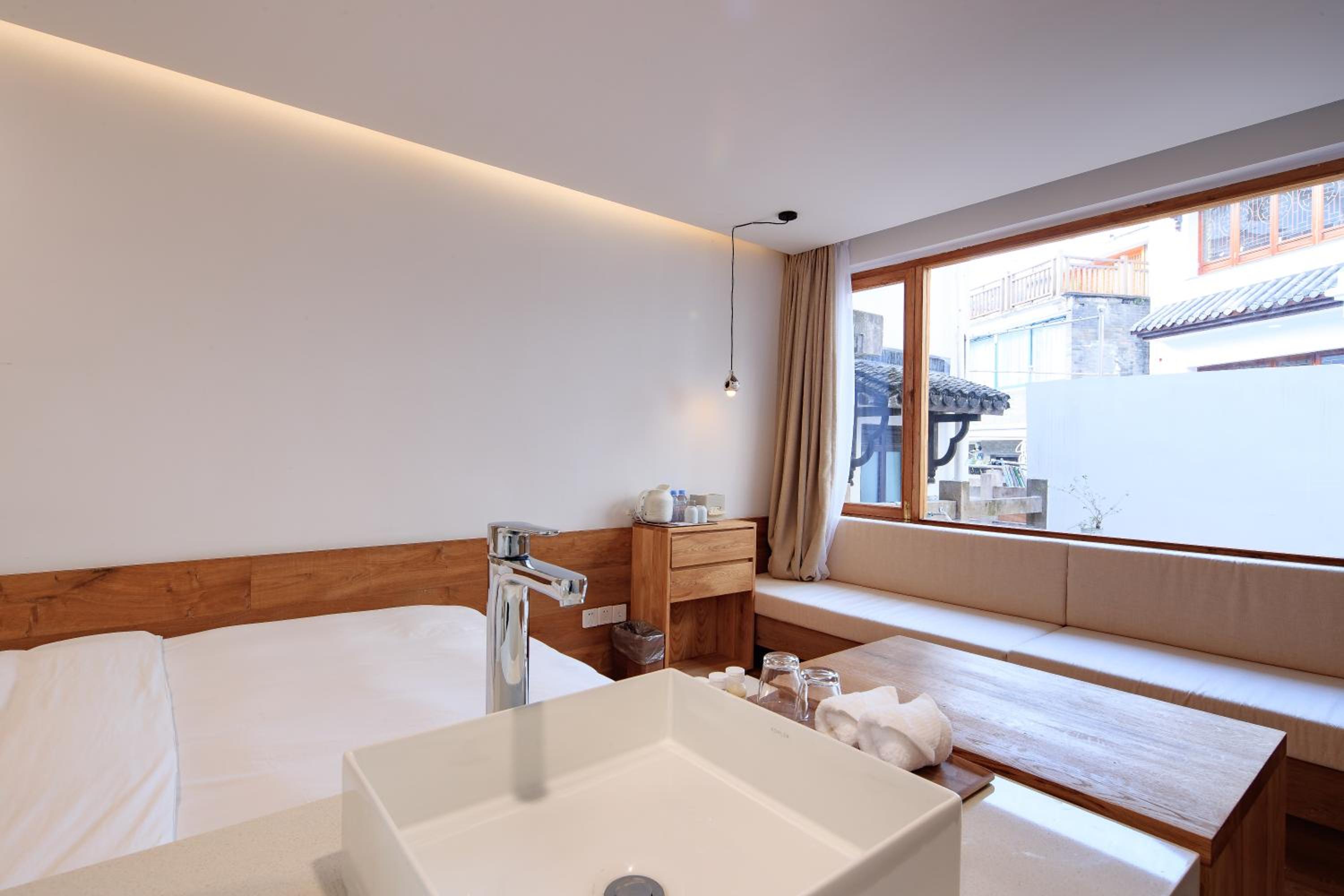 Hangzhou Moju Boutique Guesthouse at the West Lake