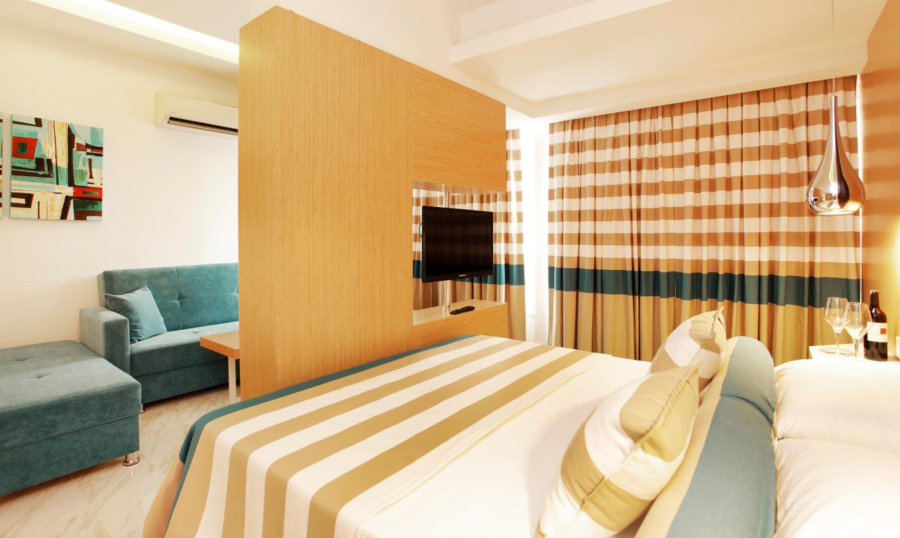 Kleopatra Suit Hotel - Image 29