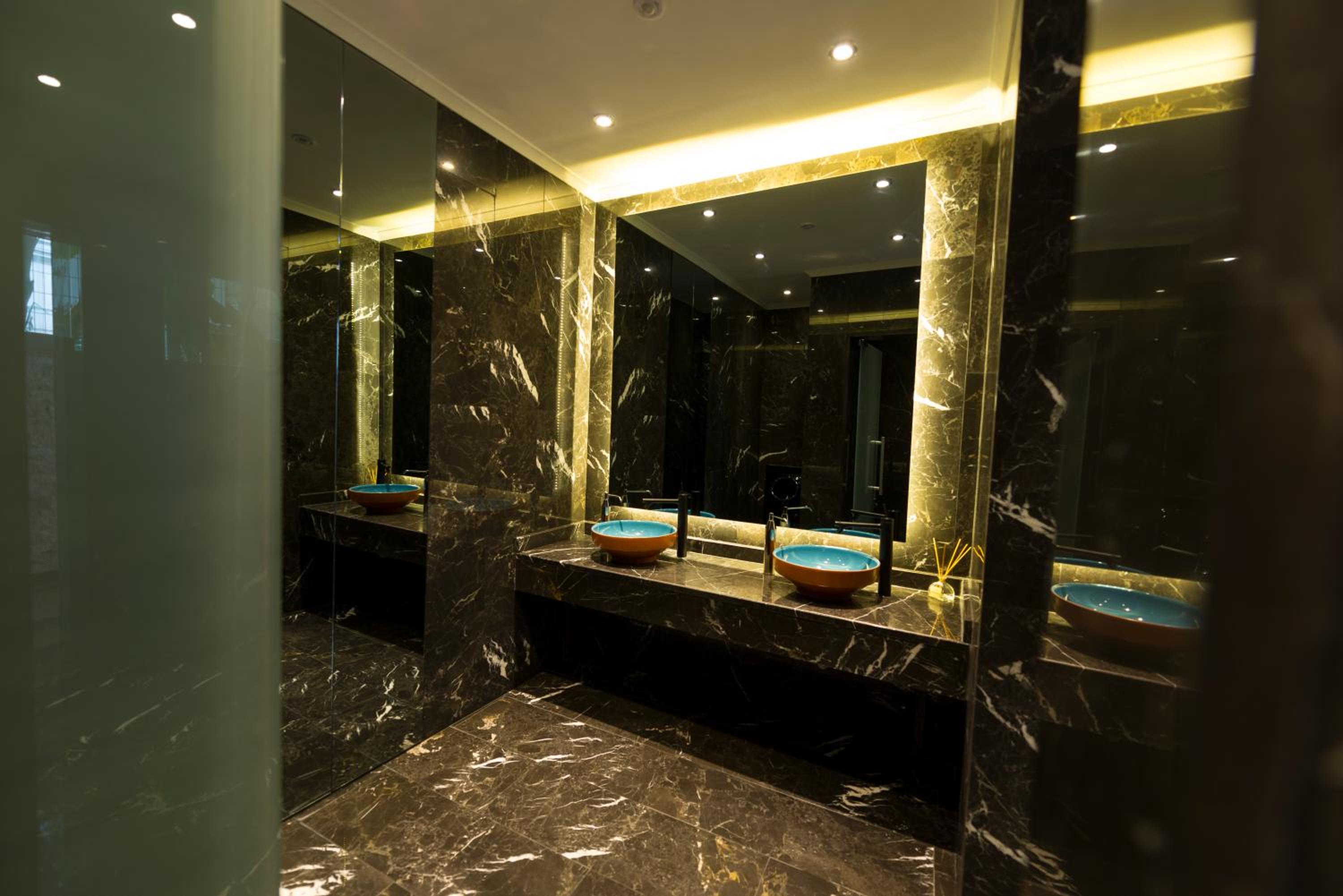 Kleopatra Suit Hotel - Image 25
