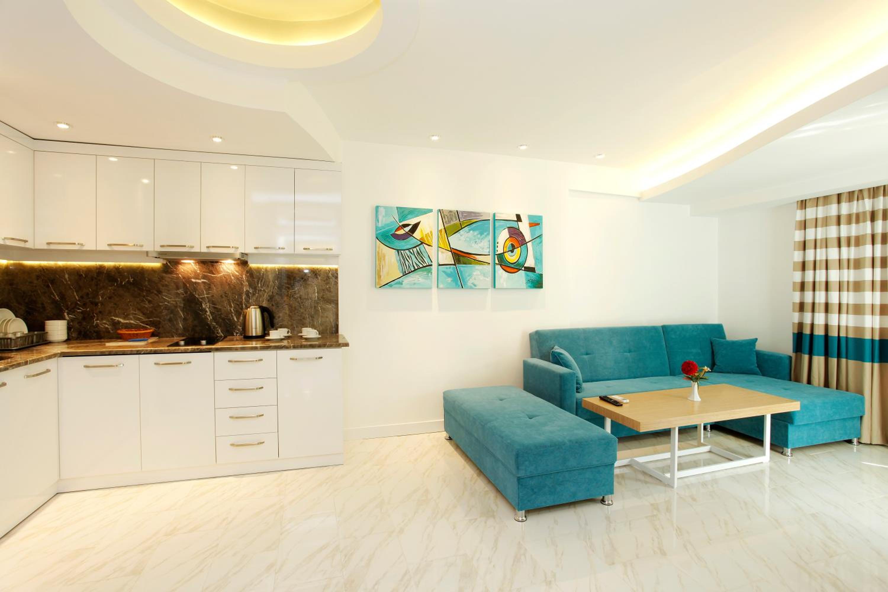 Kleopatra Suit Hotel - Image 32