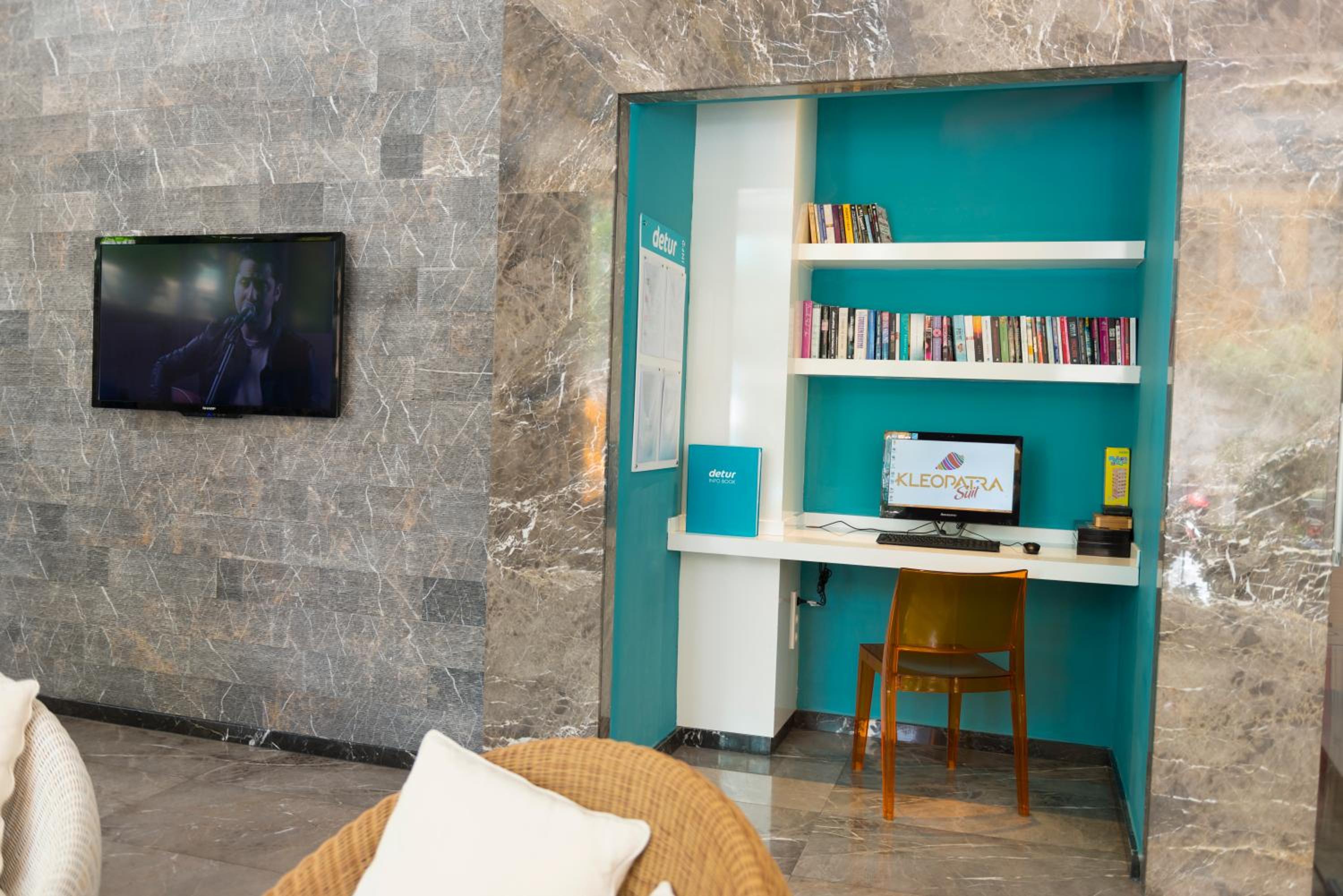 Kleopatra Suit Hotel - Image 21