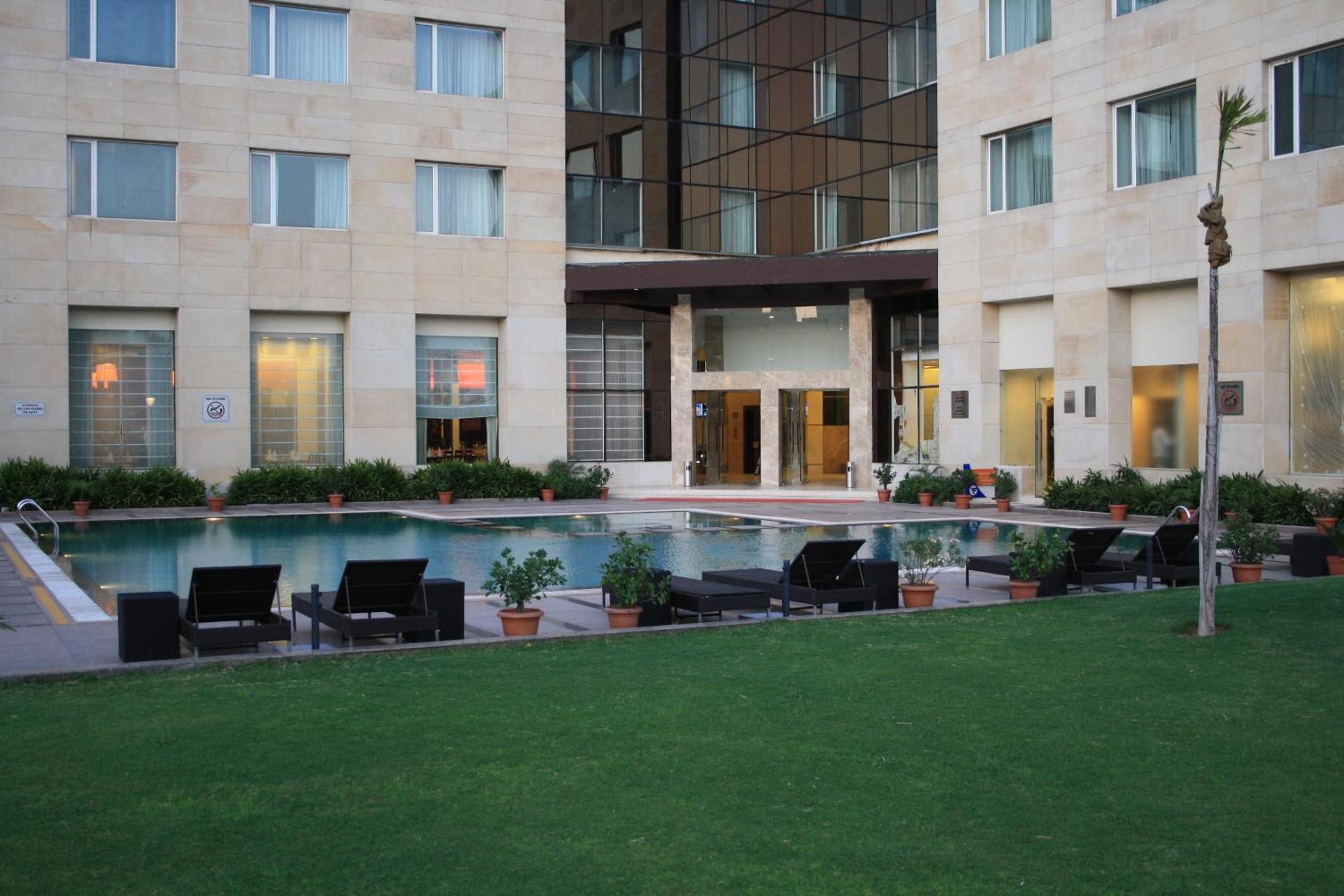 Fortune Park Orange, Sidhrawali, Gurugram - Member ITC Hotels' Group