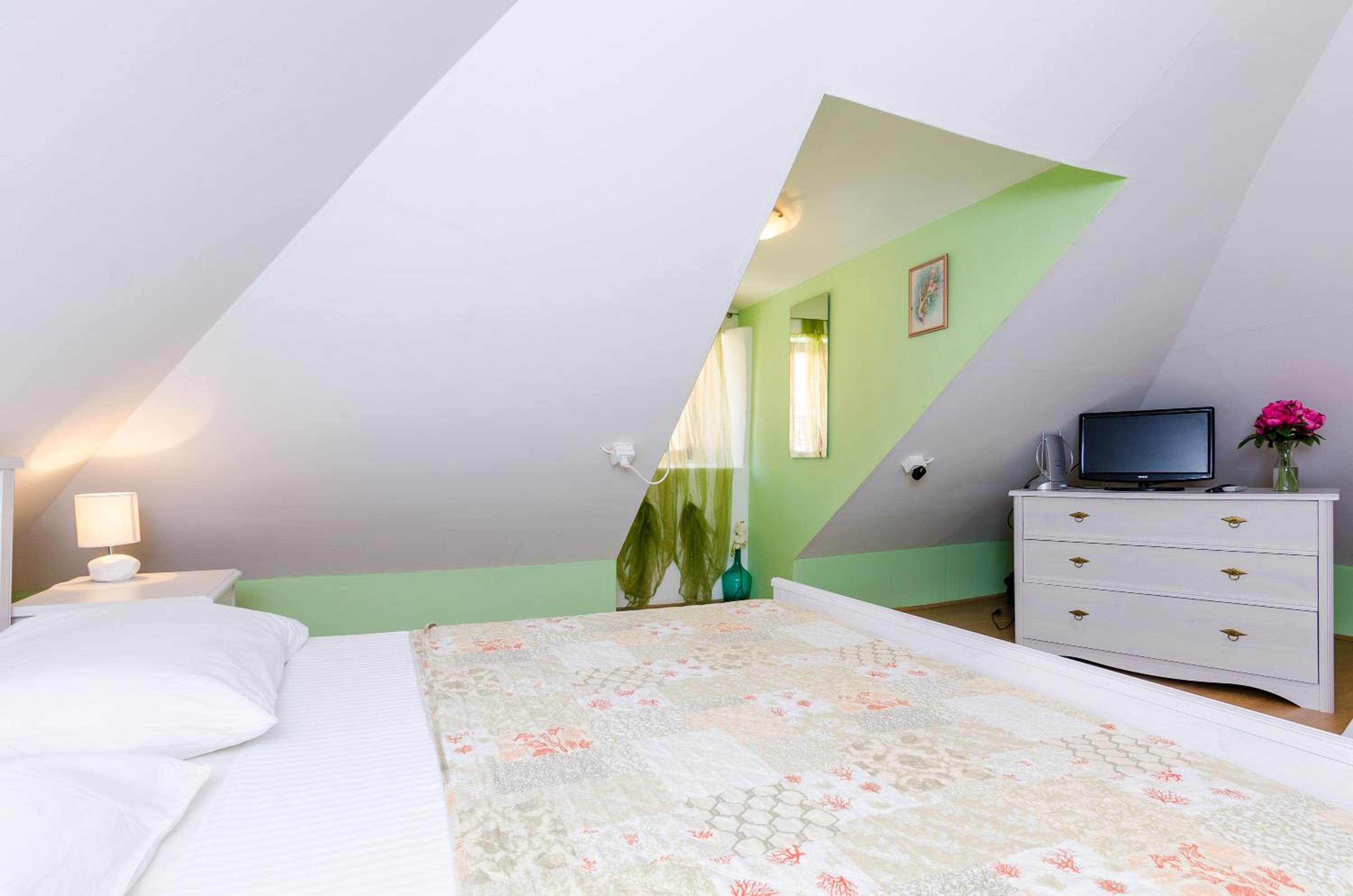 Old Town Baroque Palace Accommodation