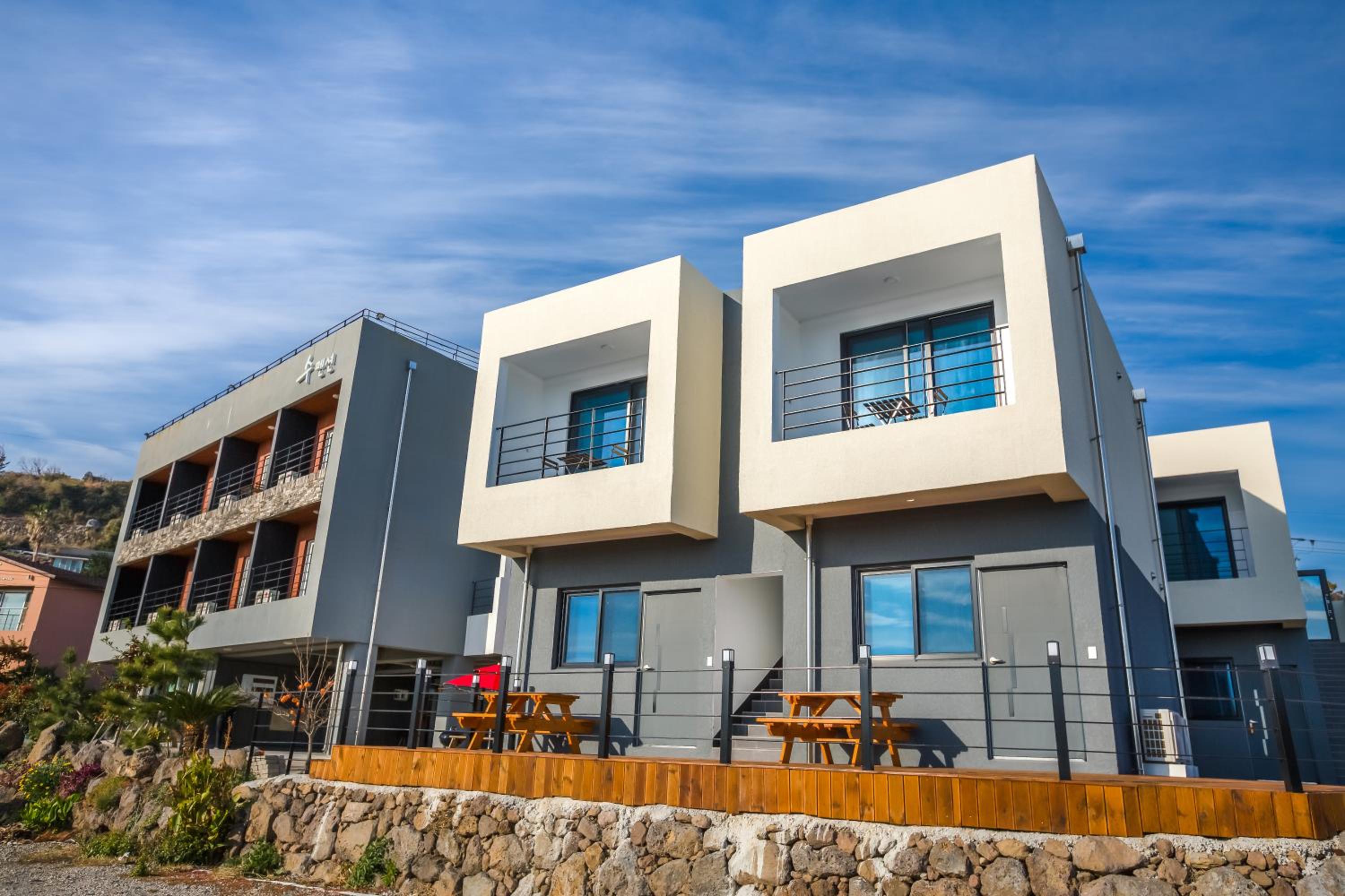 Jeju Soo Pension