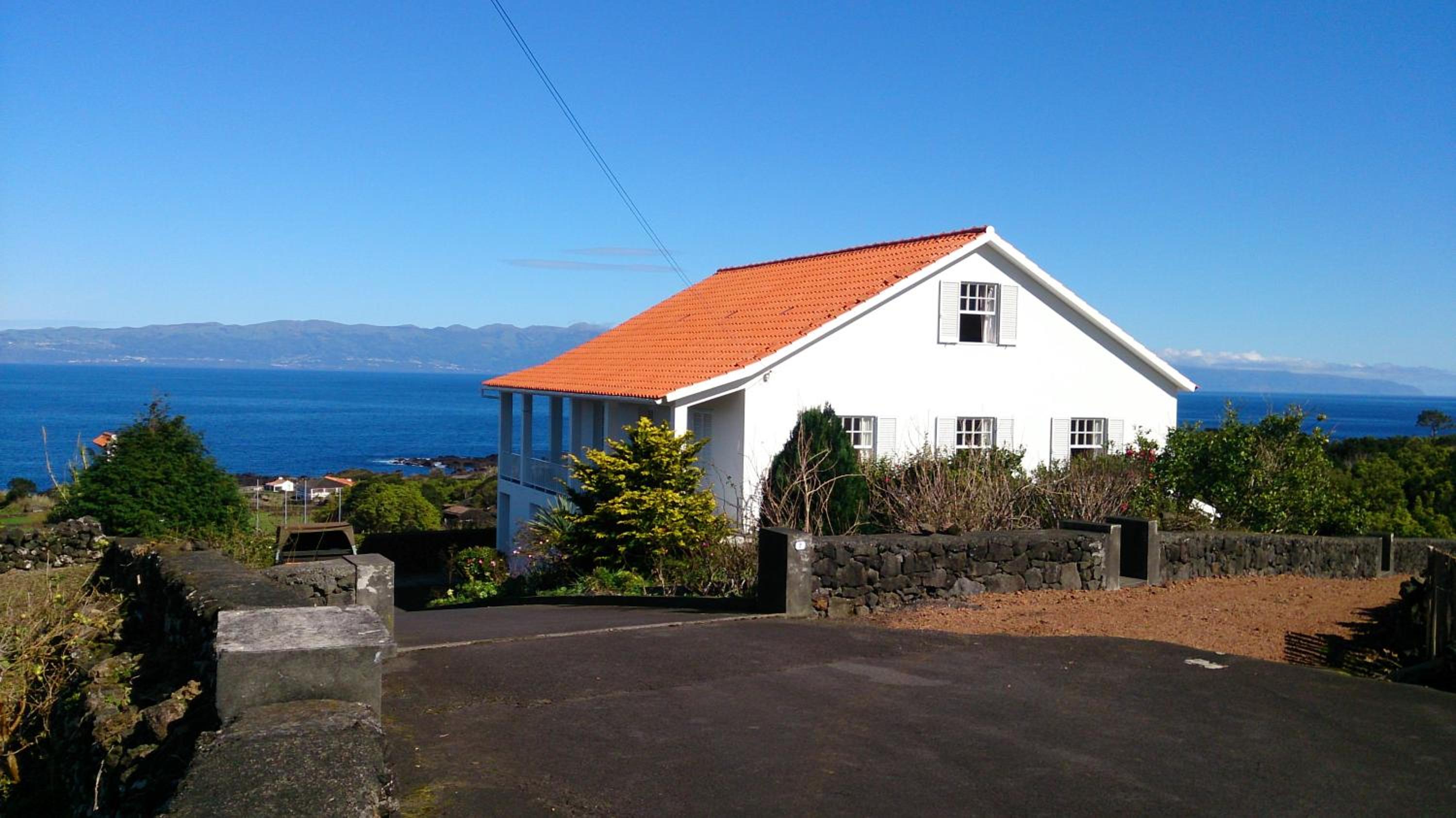 Casa Do Canto # PICO HOLIDAY RENTALS view 2