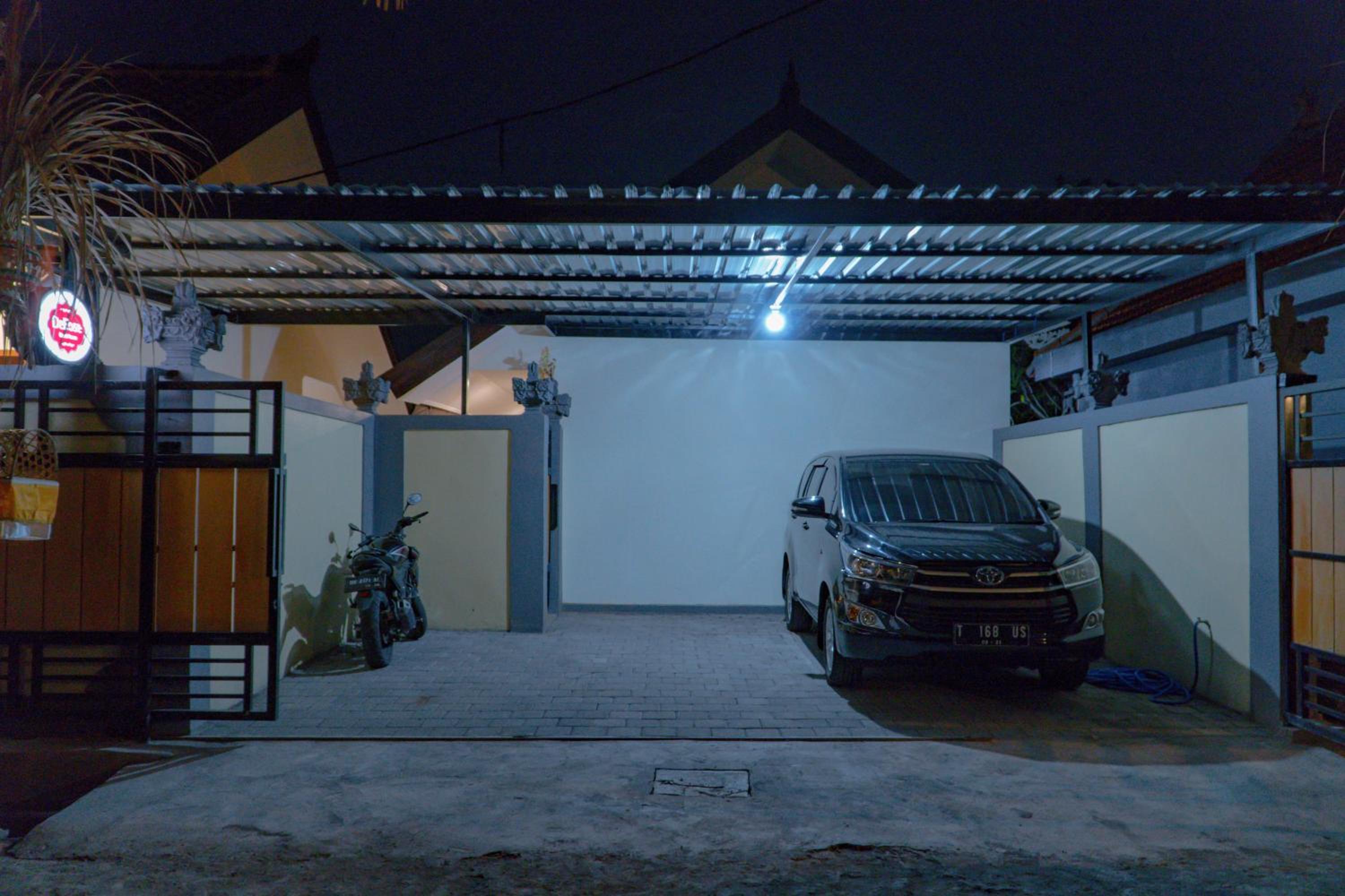 DeRose Guest House, Canggu - 15