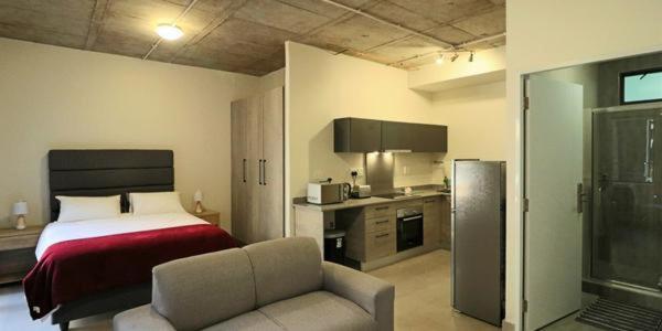 Johannesburg Vacations - Lakeside Apartments - Property Image 45