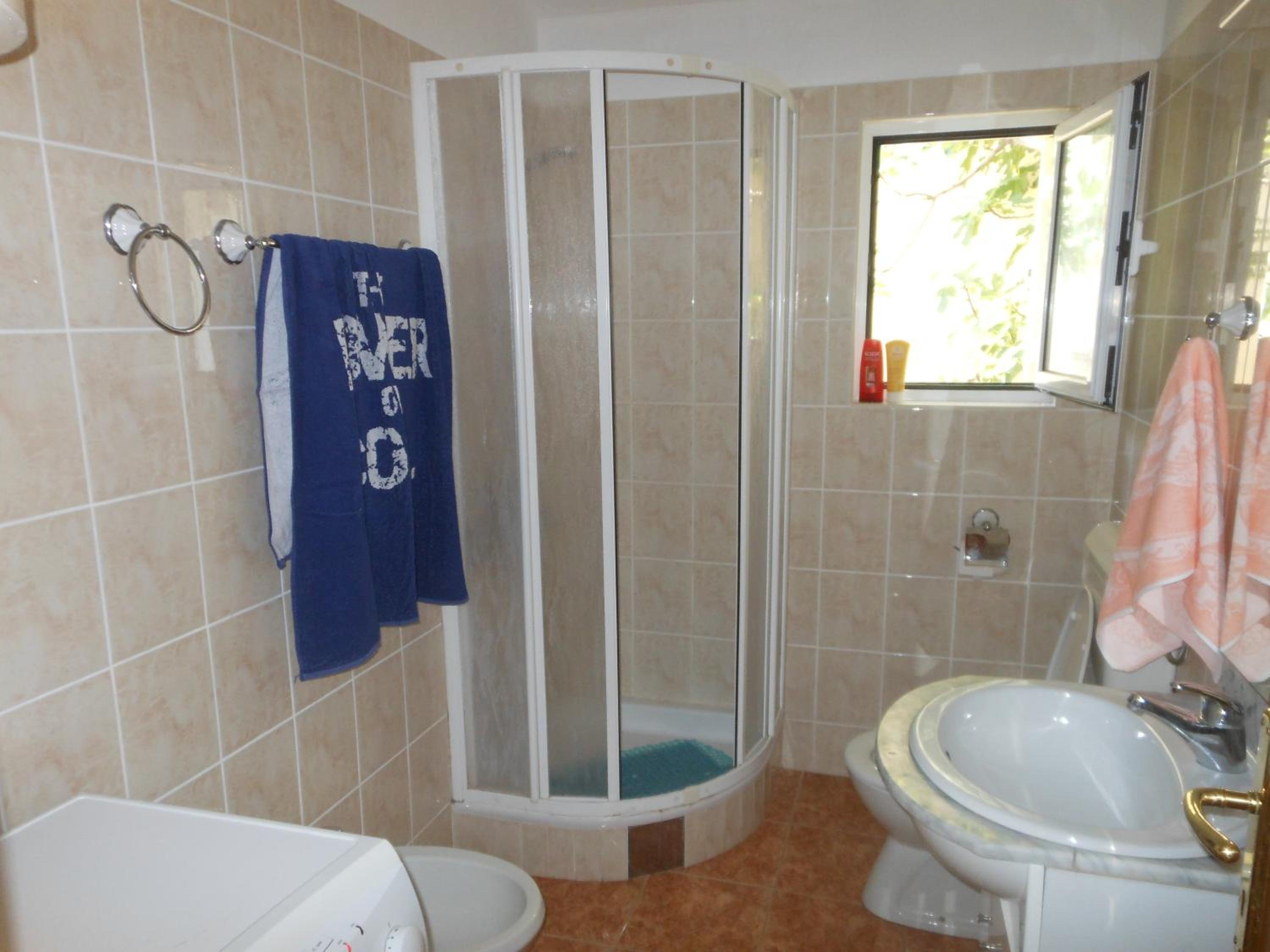 Photo 35