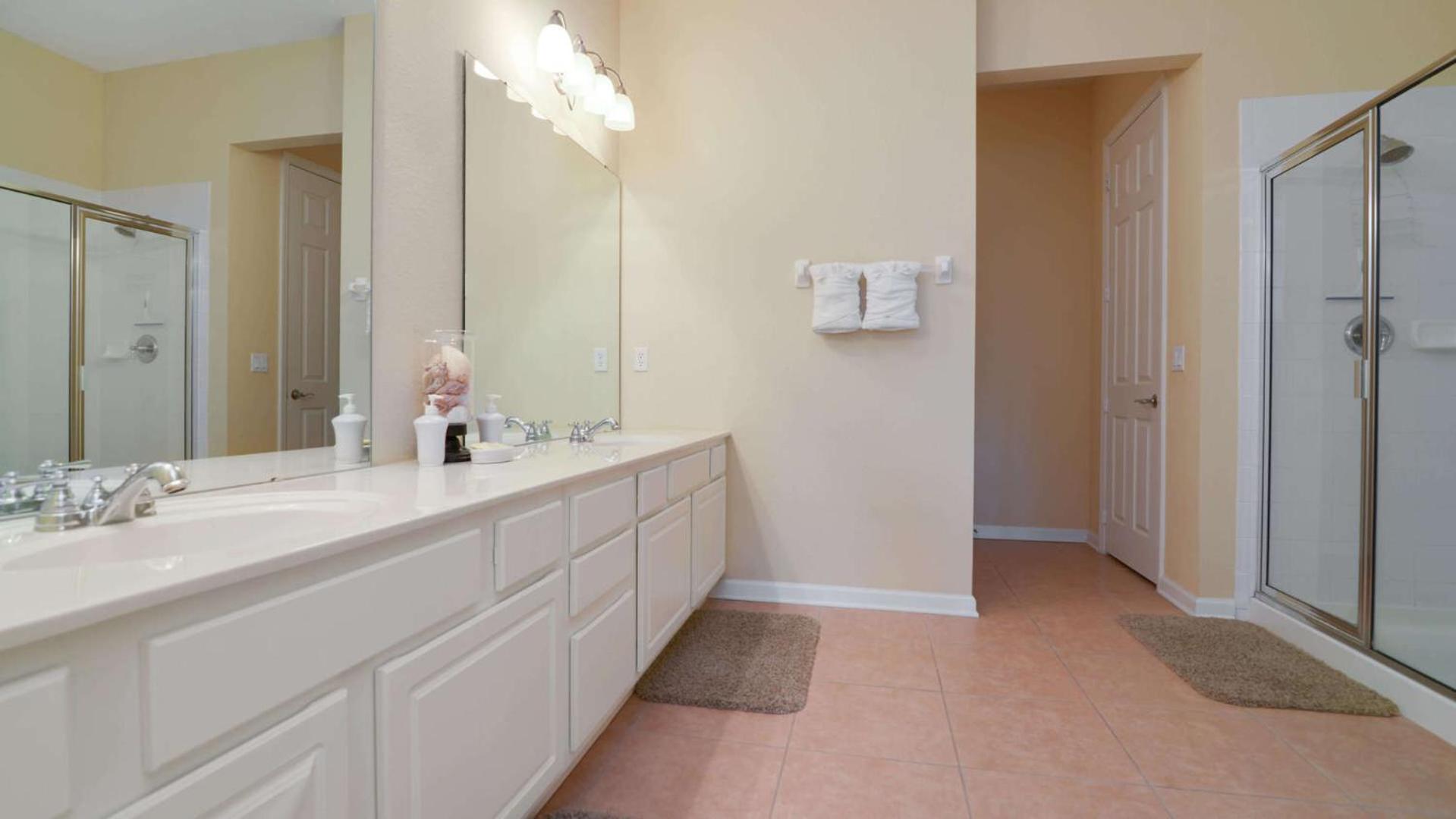 Chantilly Condo - closer to Disney and Universal