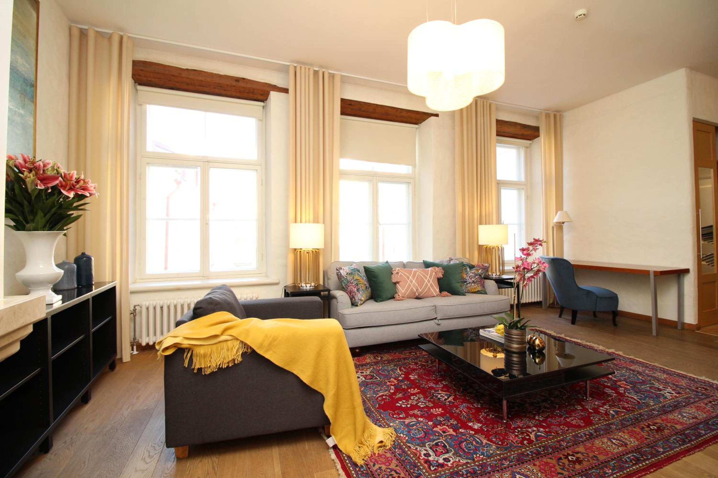 Tallinn City Apartments Old Town Toompea