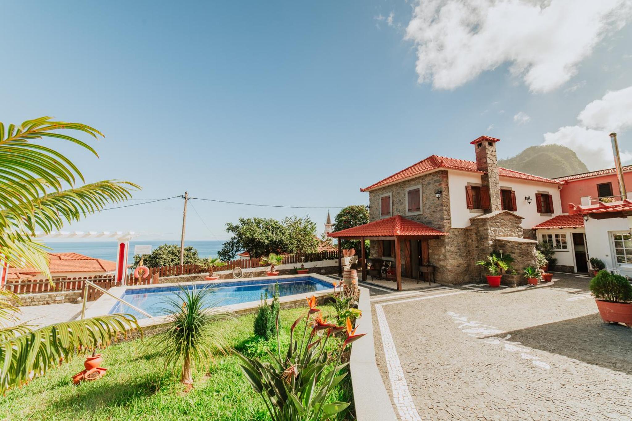 Villa Matta by Amazing Madeira view 5