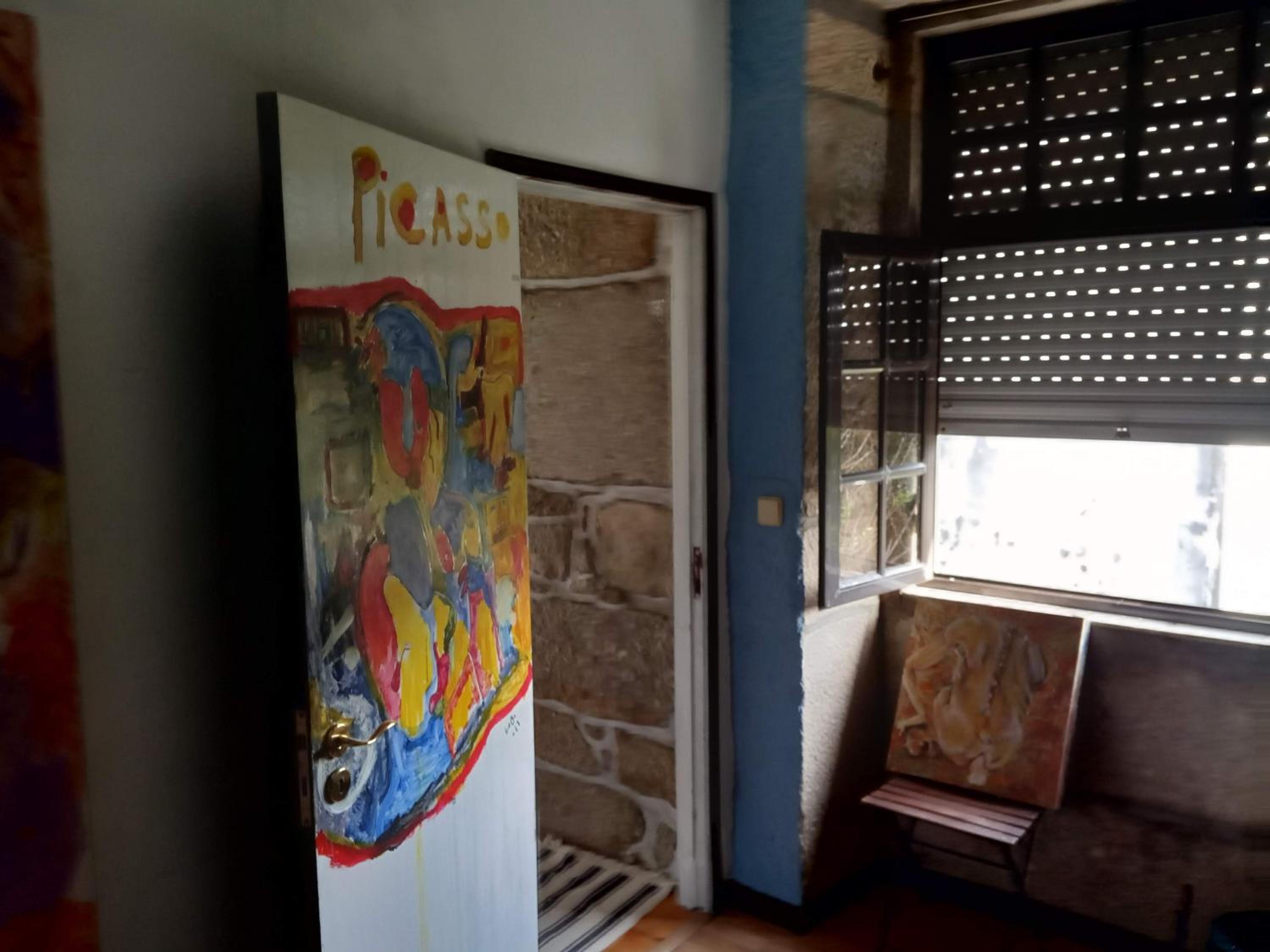 Family Adams House Hostel
