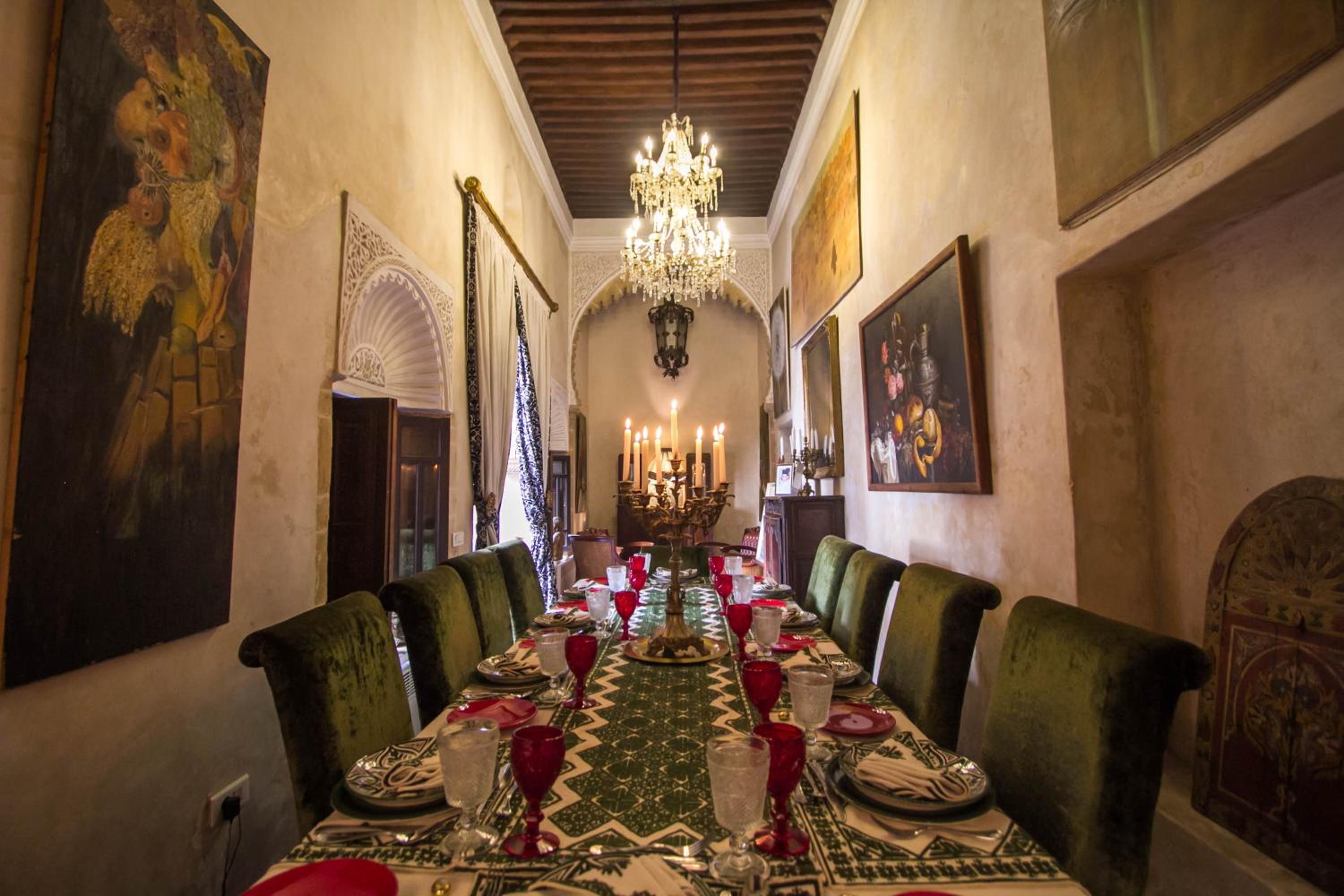 dining