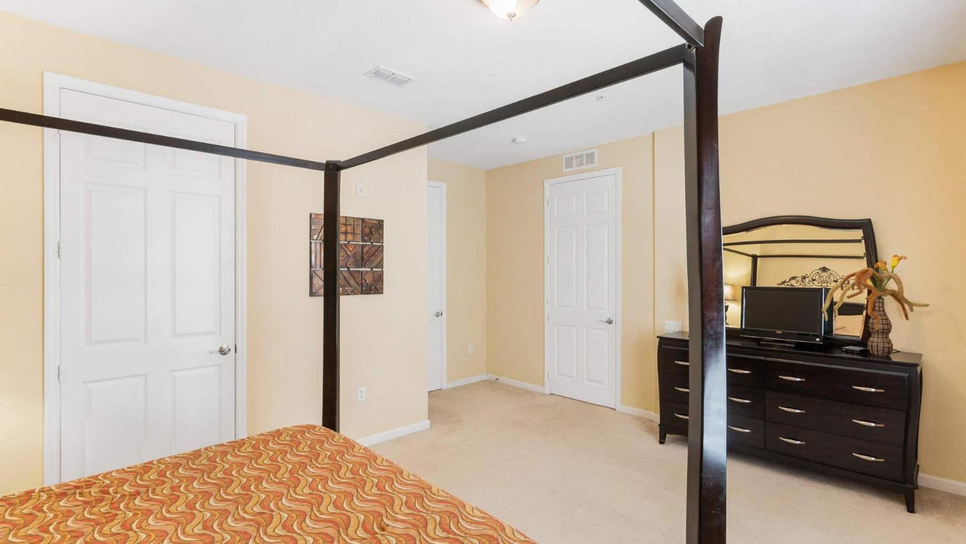 Merlyns Magic Condo - closer to Disney