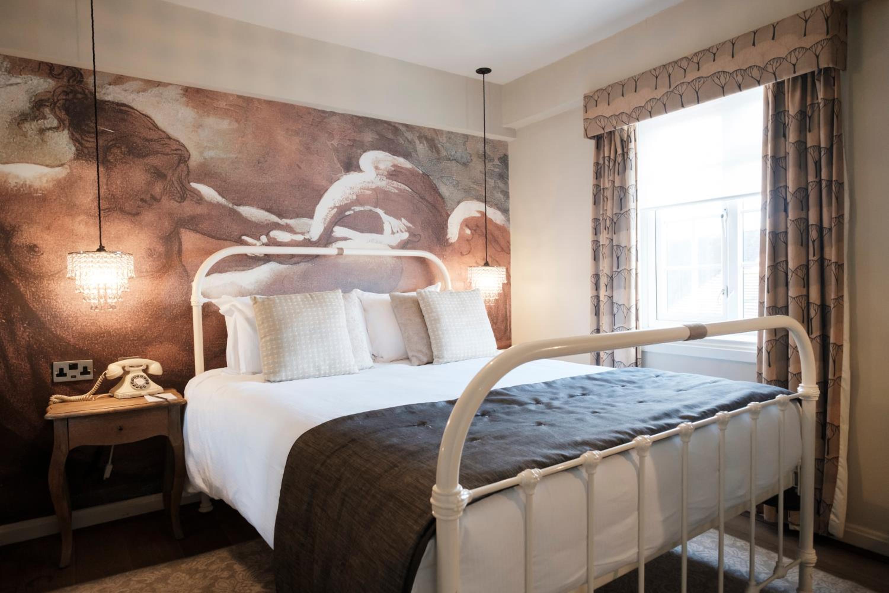 The White Swan Hotel