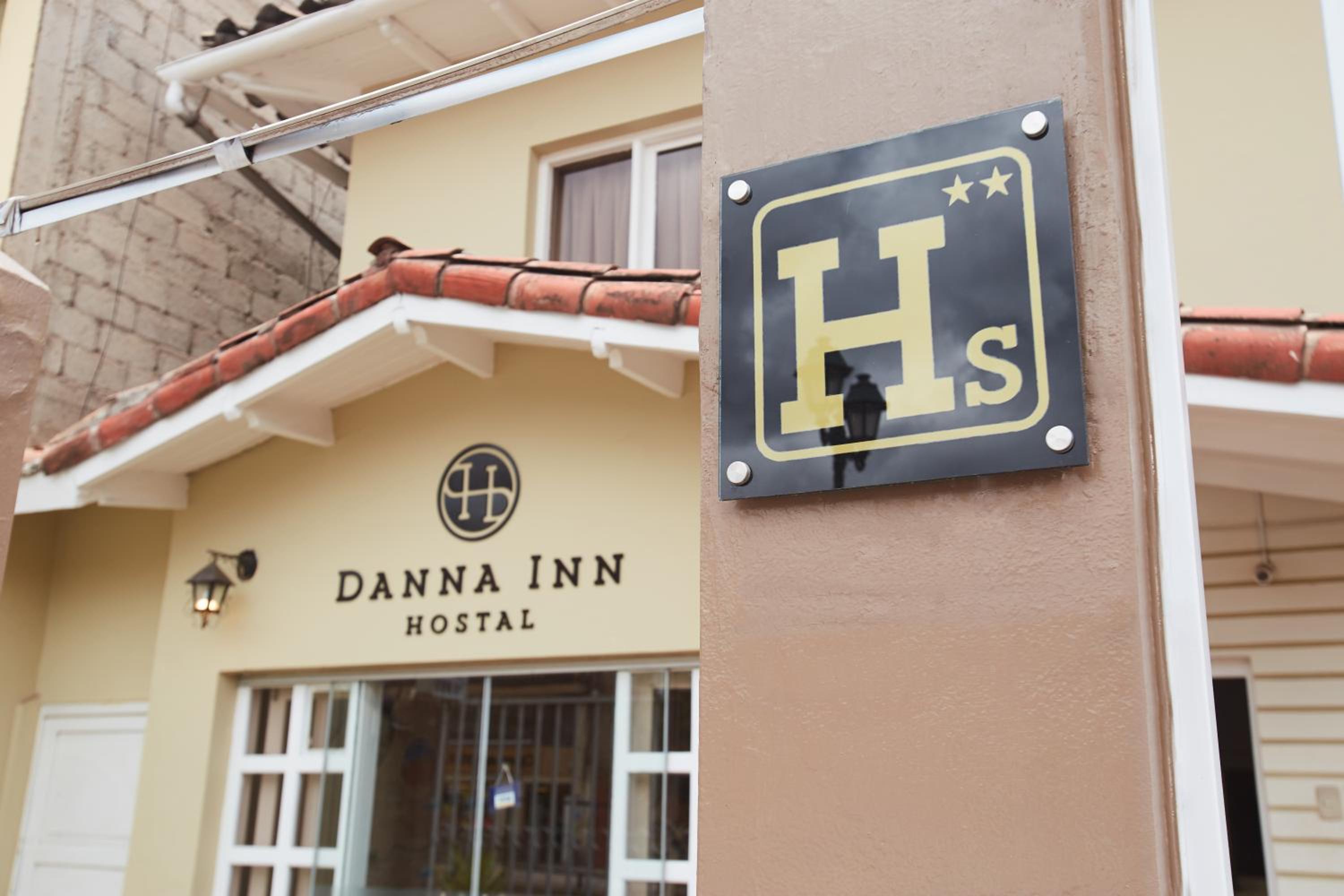 Hostal Danna Inn