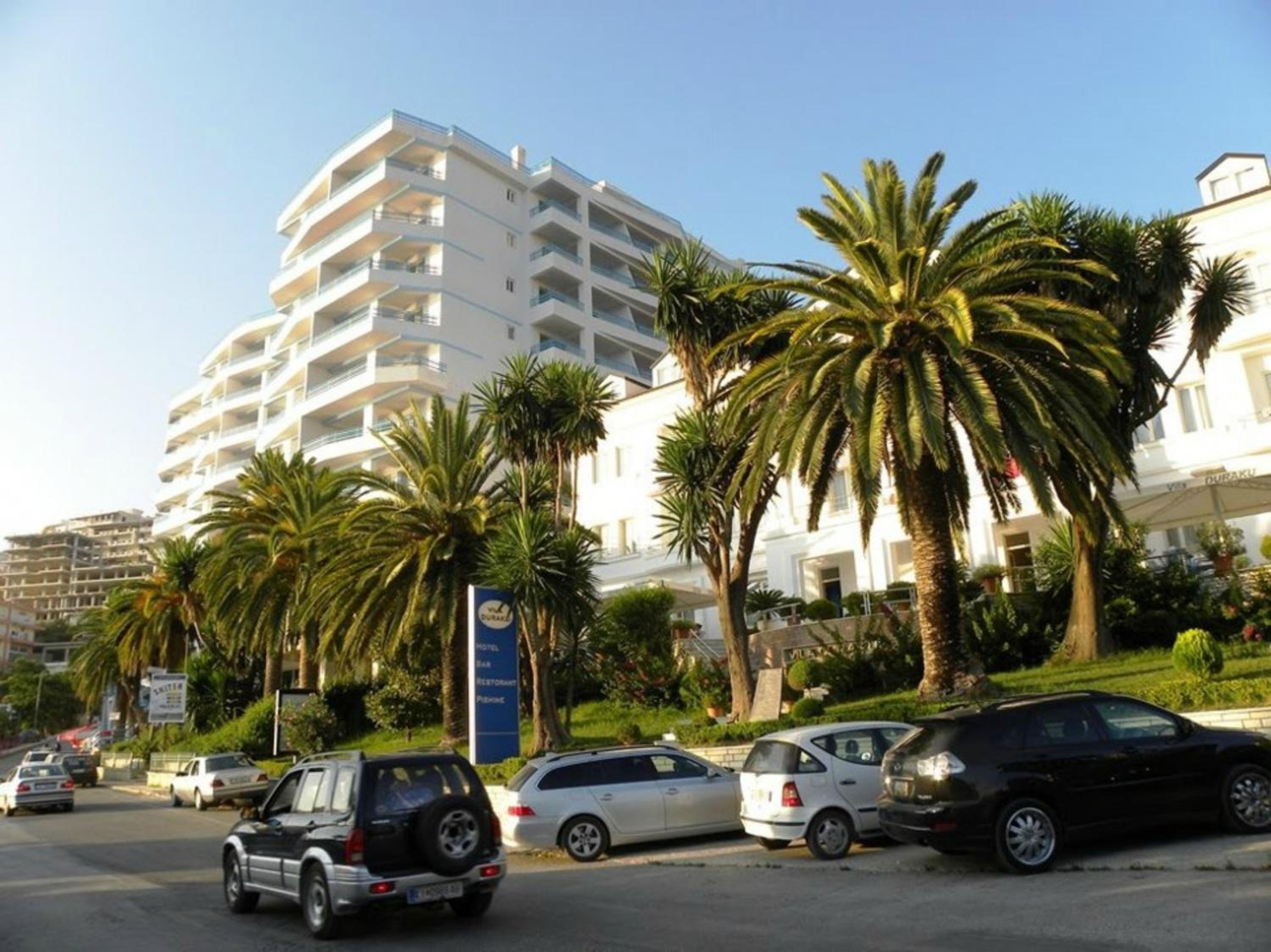 Apartments Serxhio