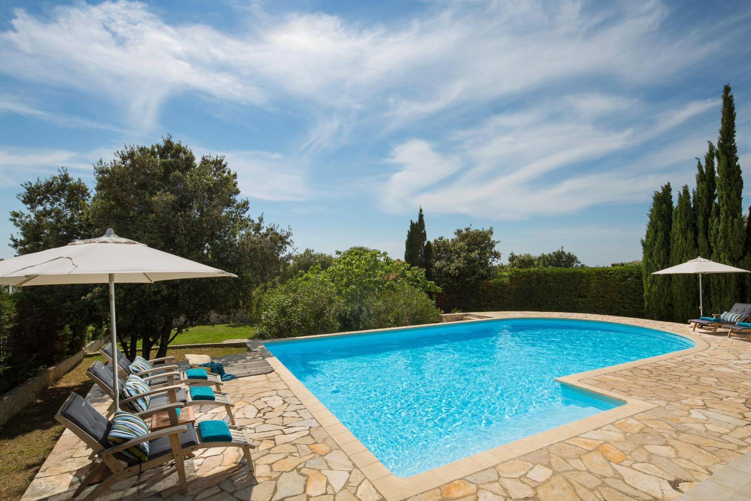 Villa Pag view 2