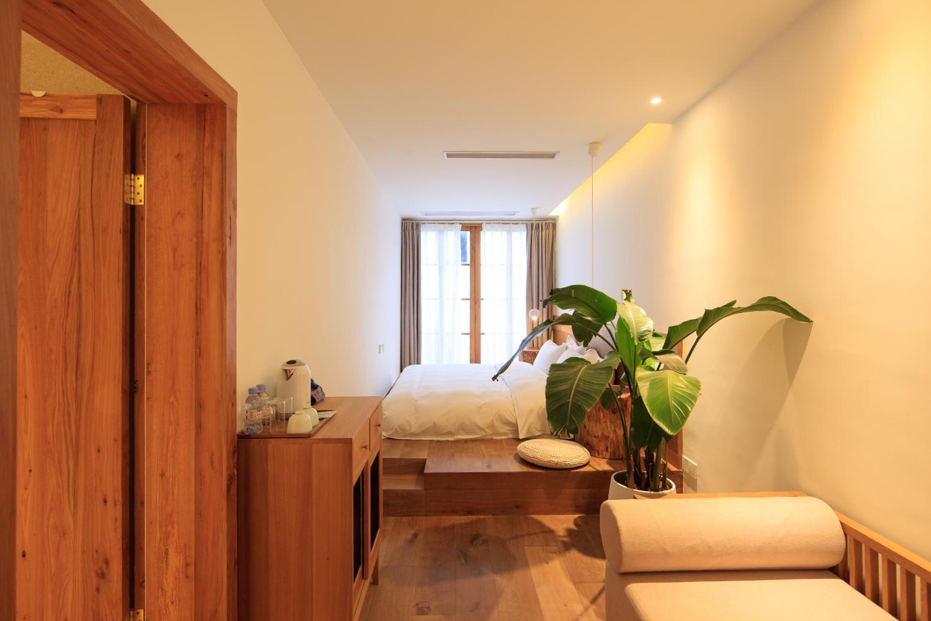 Hangzhou Moju Boutique Guesthouse at the West Lake