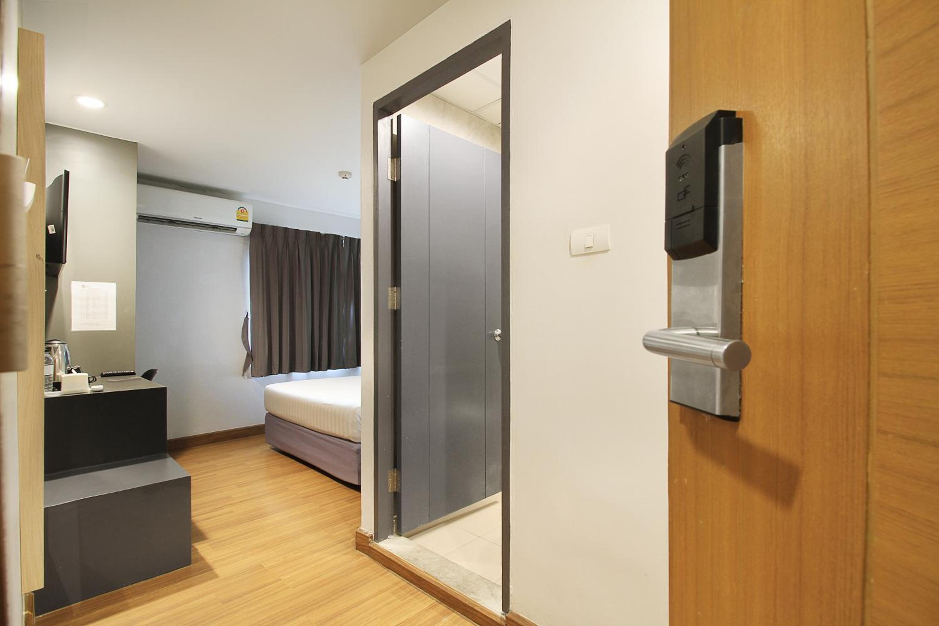 Mybed Sathorn Hotel