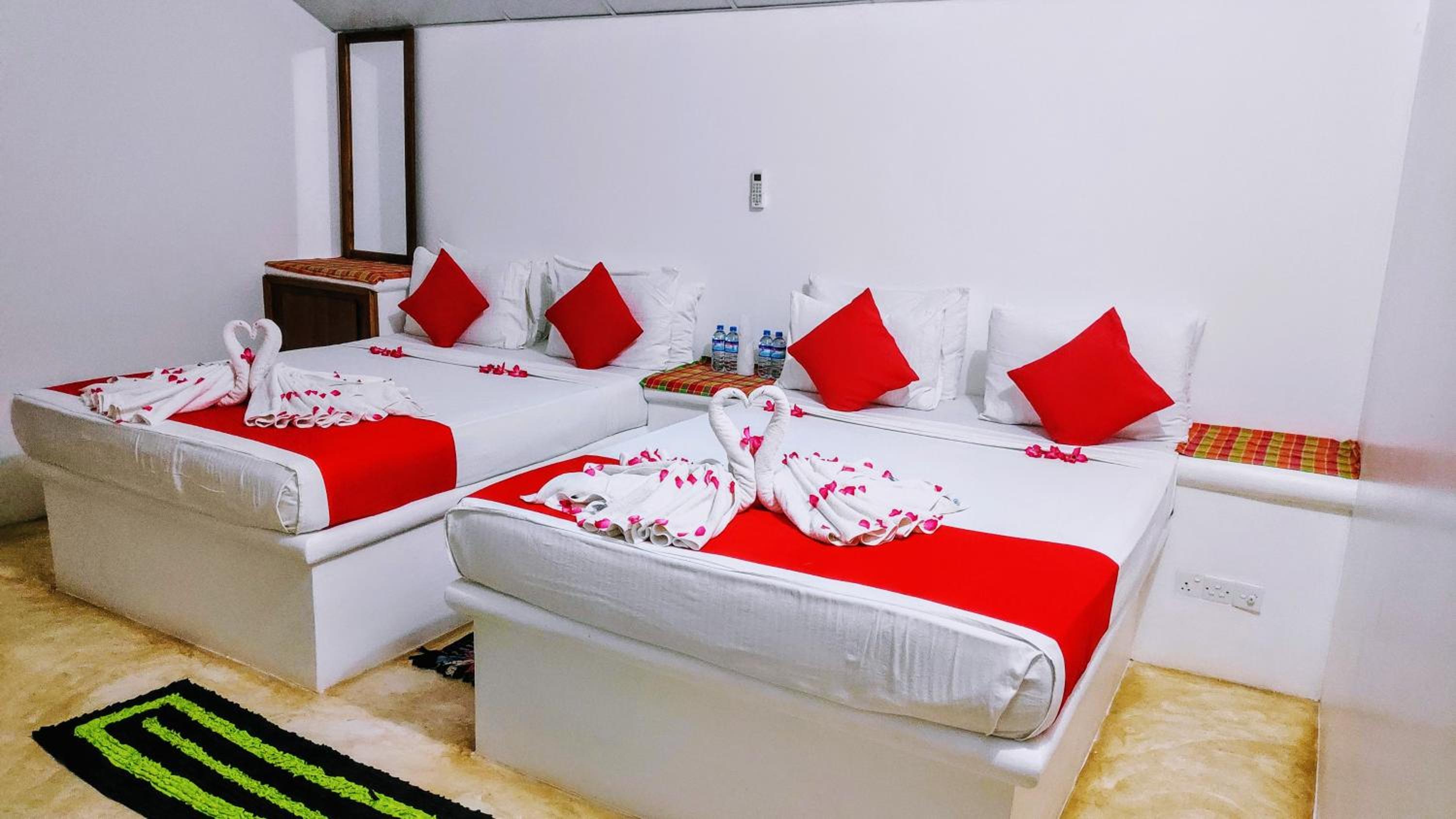 Roshanne Beach Resort, Kalpitiya