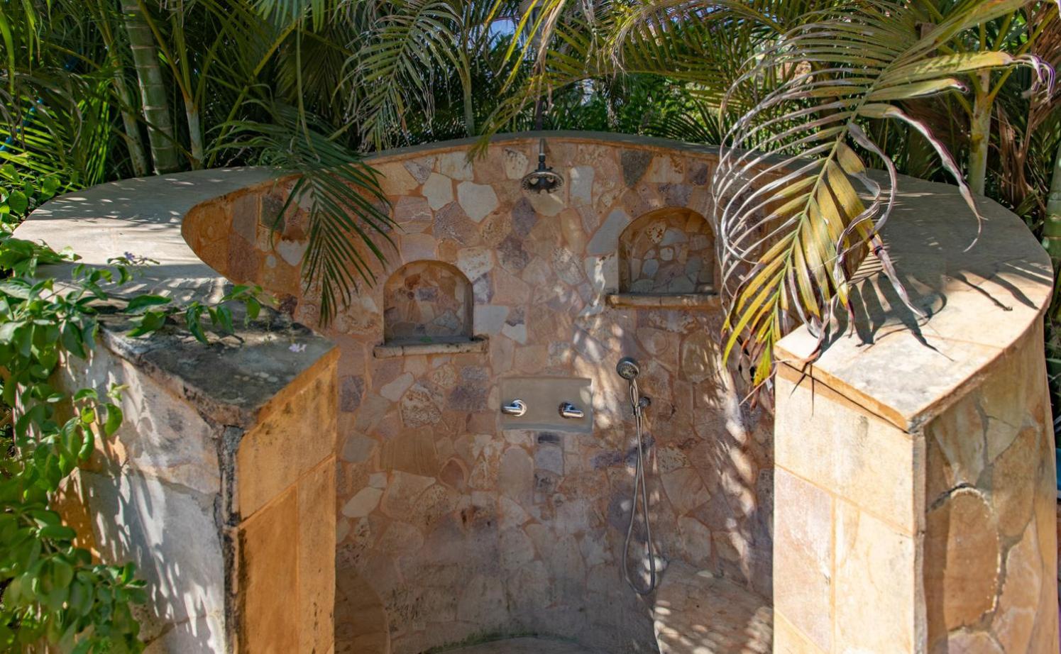 Villa Mango B&B