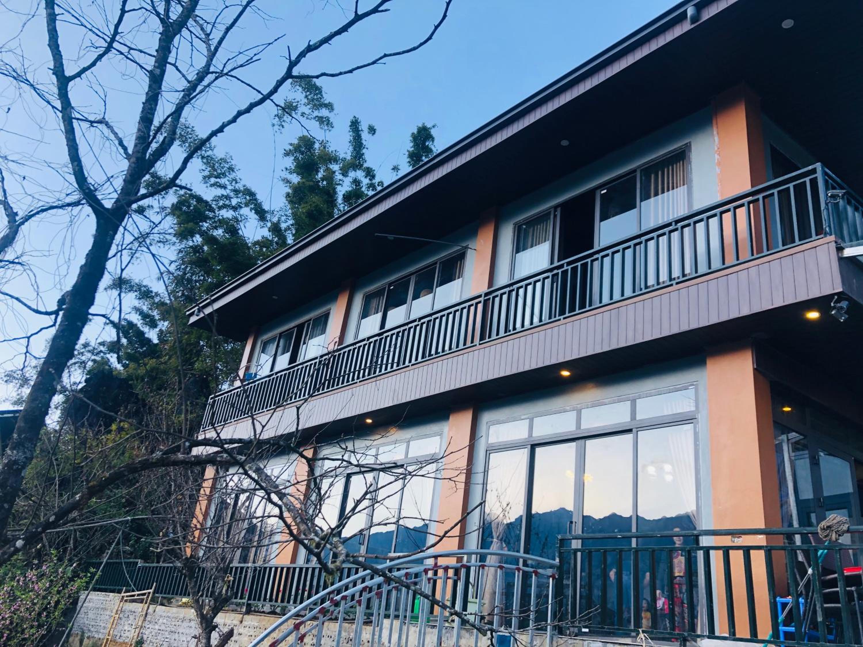 Youth Homestay Sapa view 3