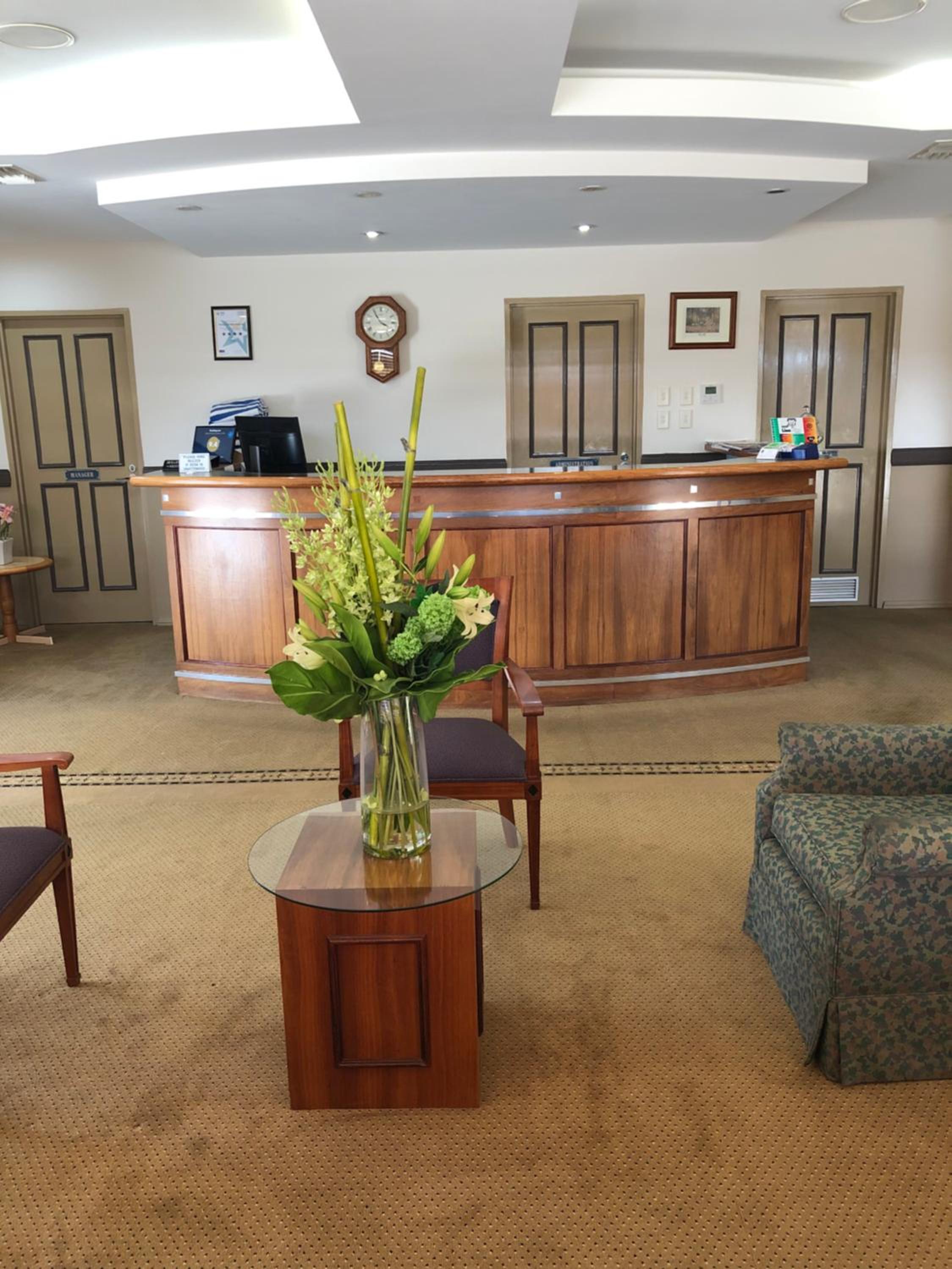 Young Federation Motor Inn and Services Club