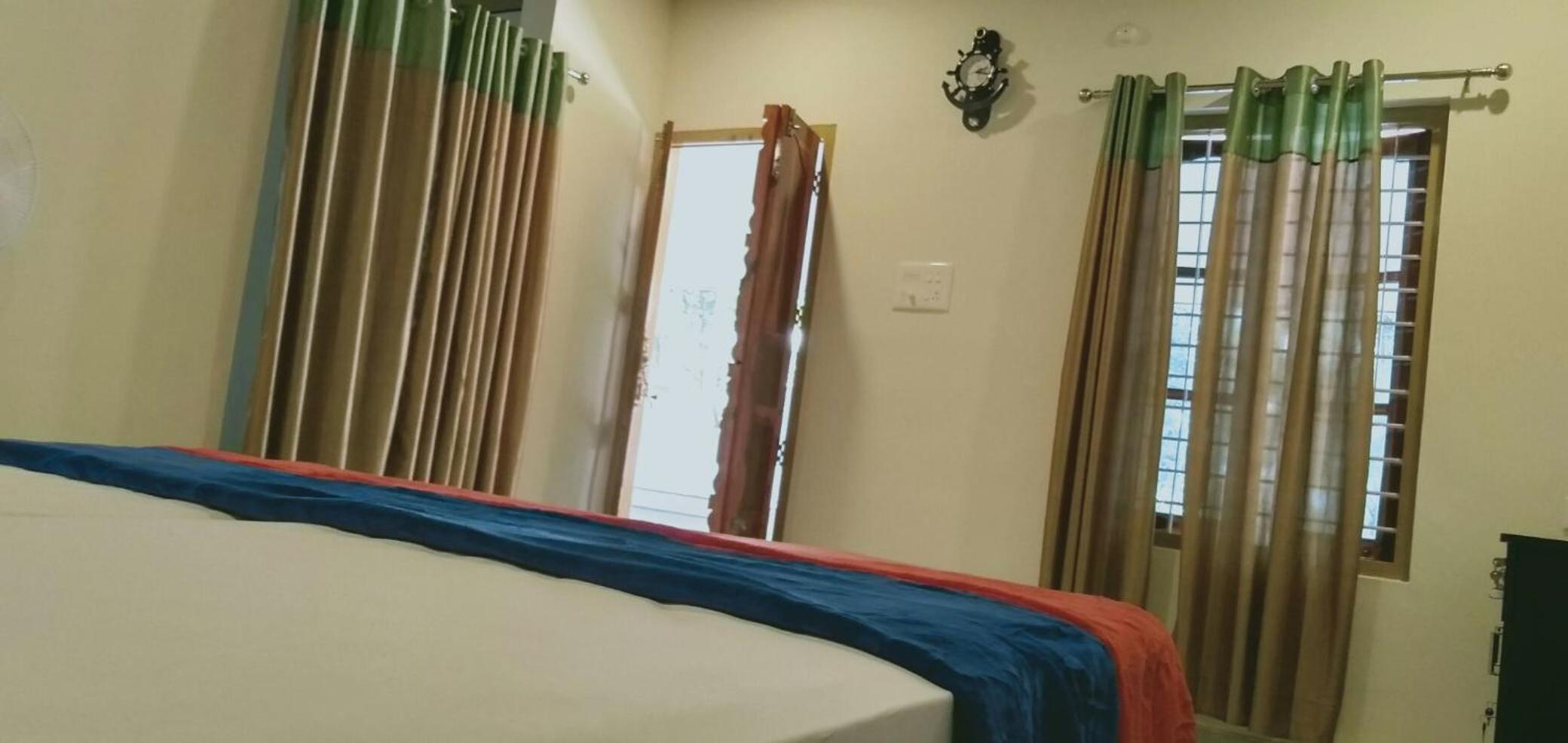 Photo 42