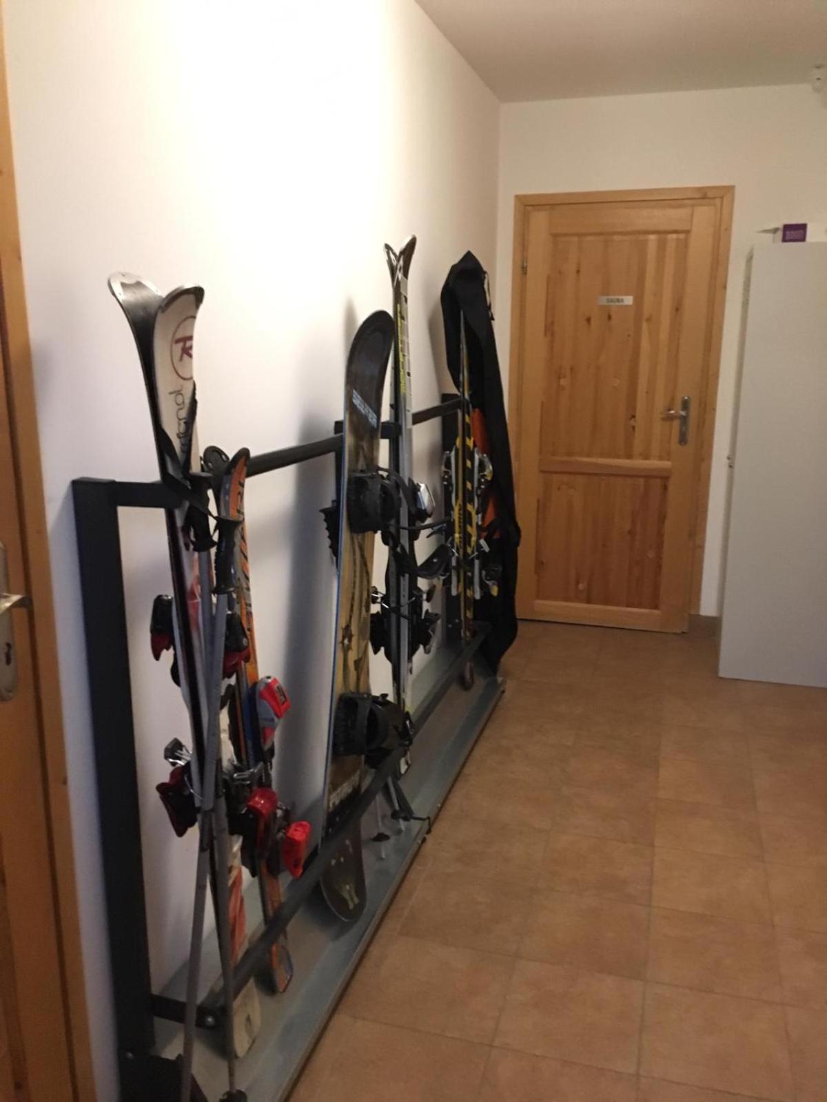 Sno Apartments