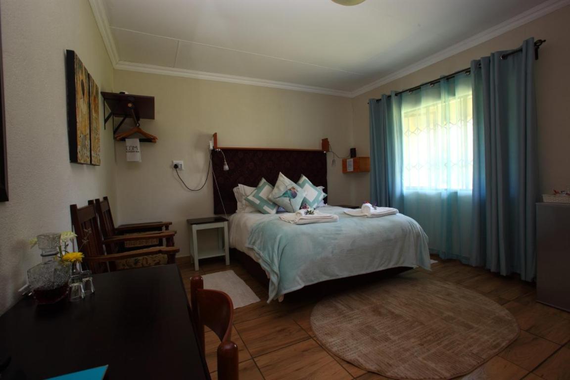 Photo 15