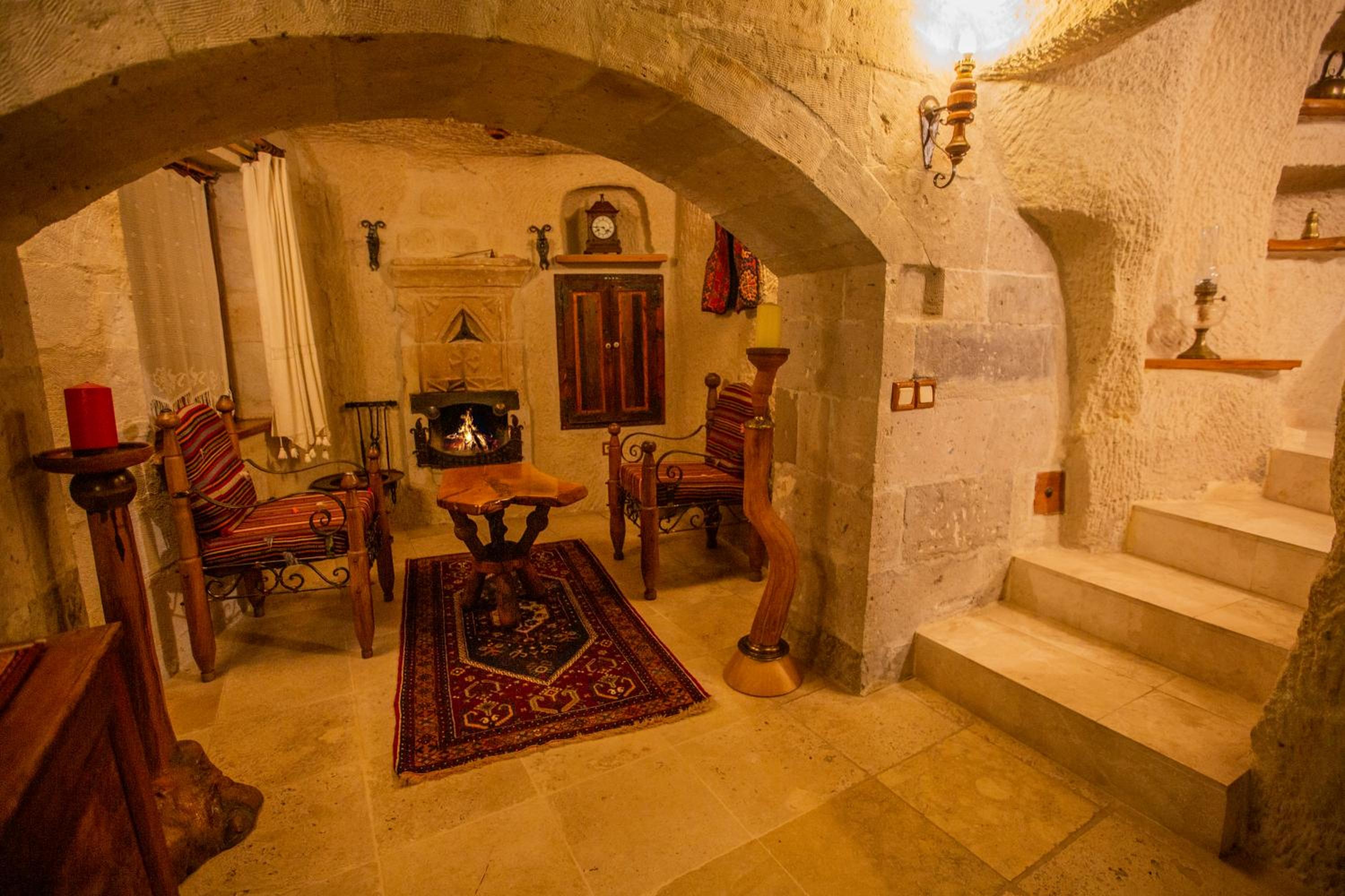 Koza Cave Hotel - Image 11