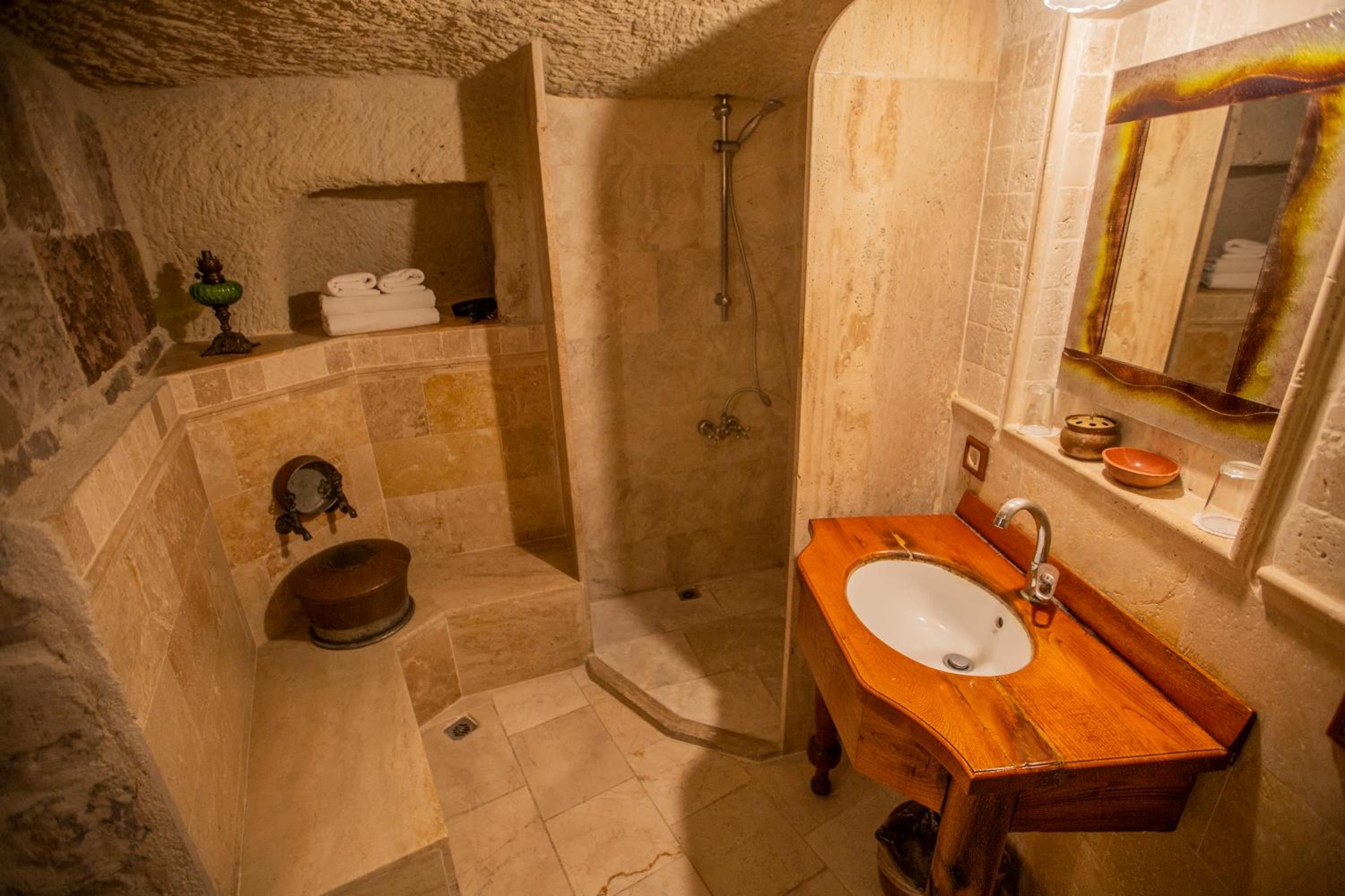 Koza Cave Hotel - Image 13