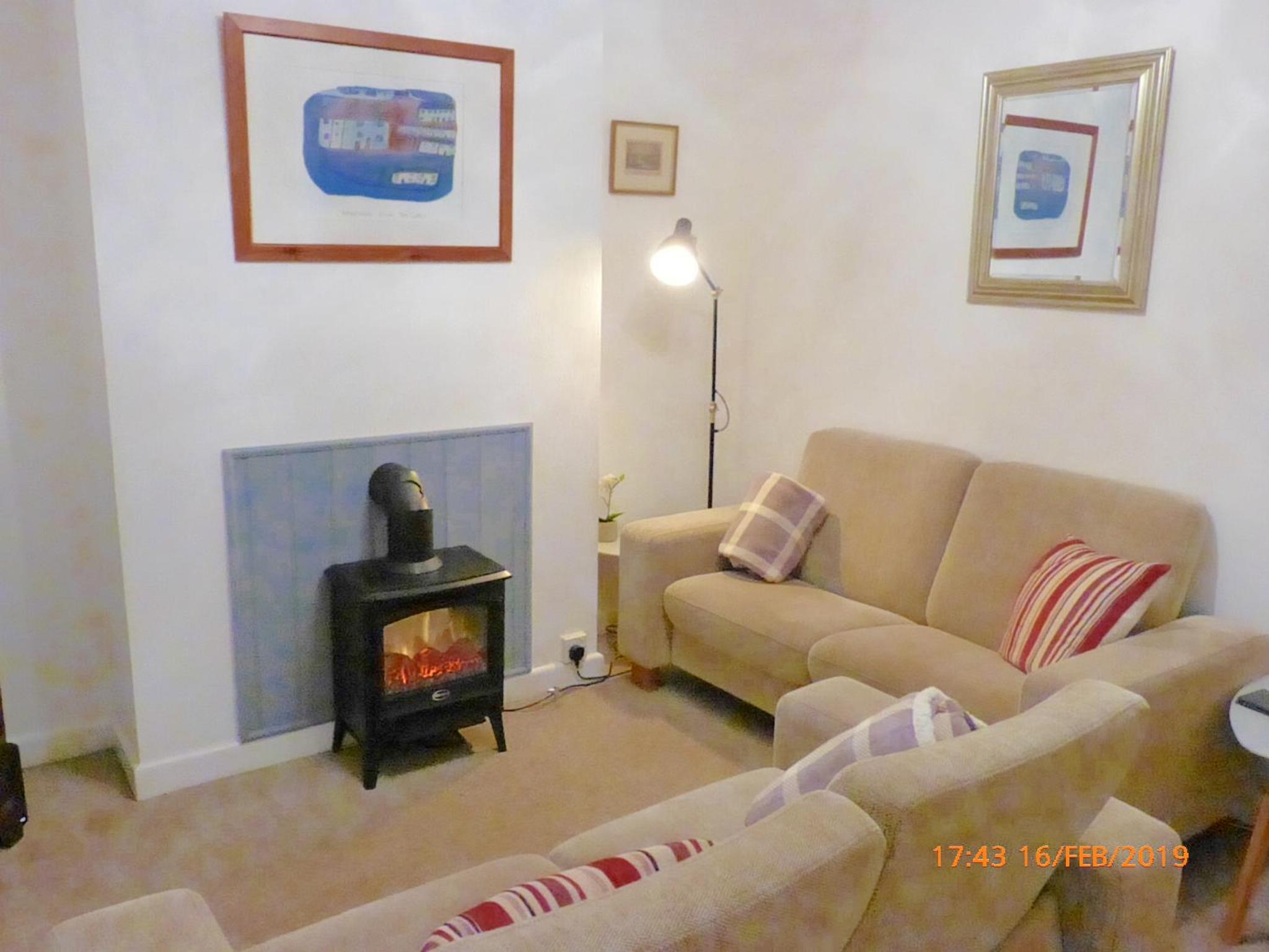 Marina Cottage, Newark view 3
