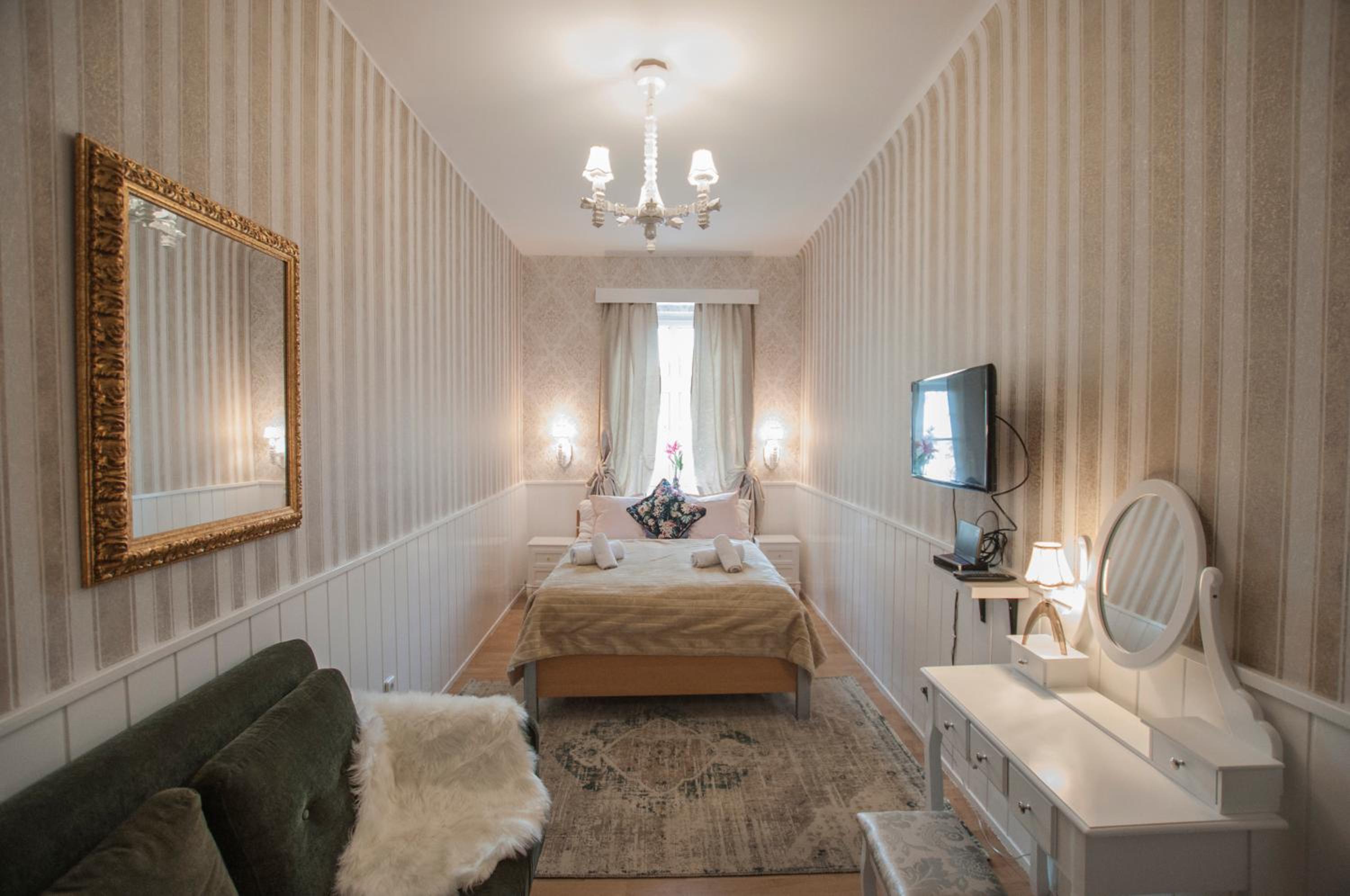 Urban Boutique Hotel