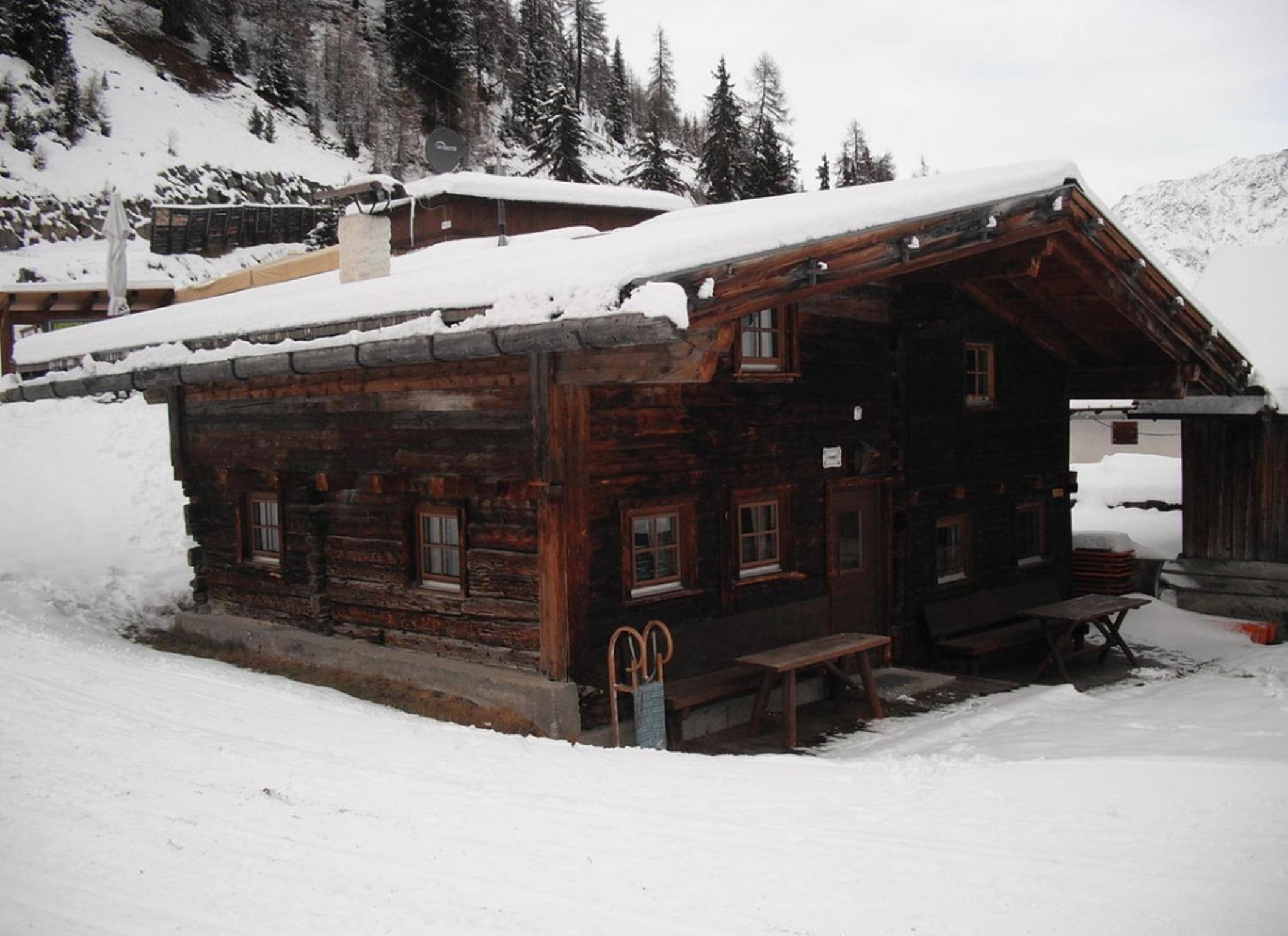 Hüttenzeit almhütte sölden