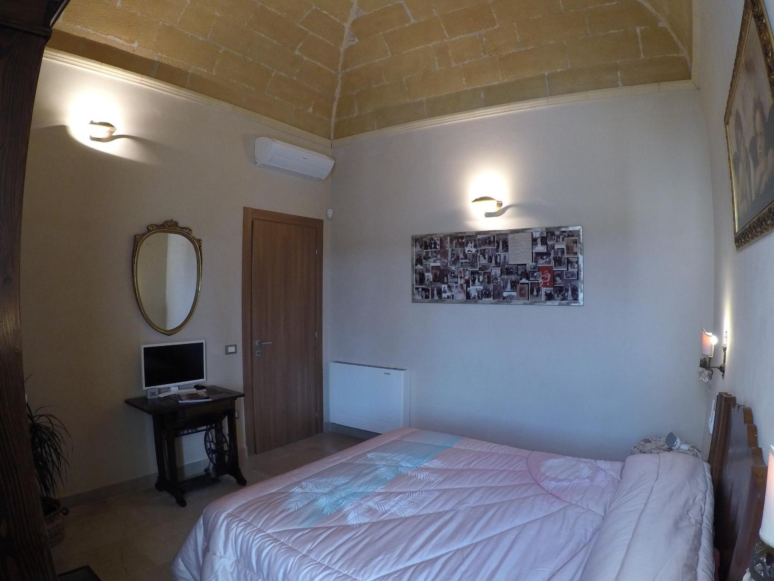 Signorino Suites&Pool view 4