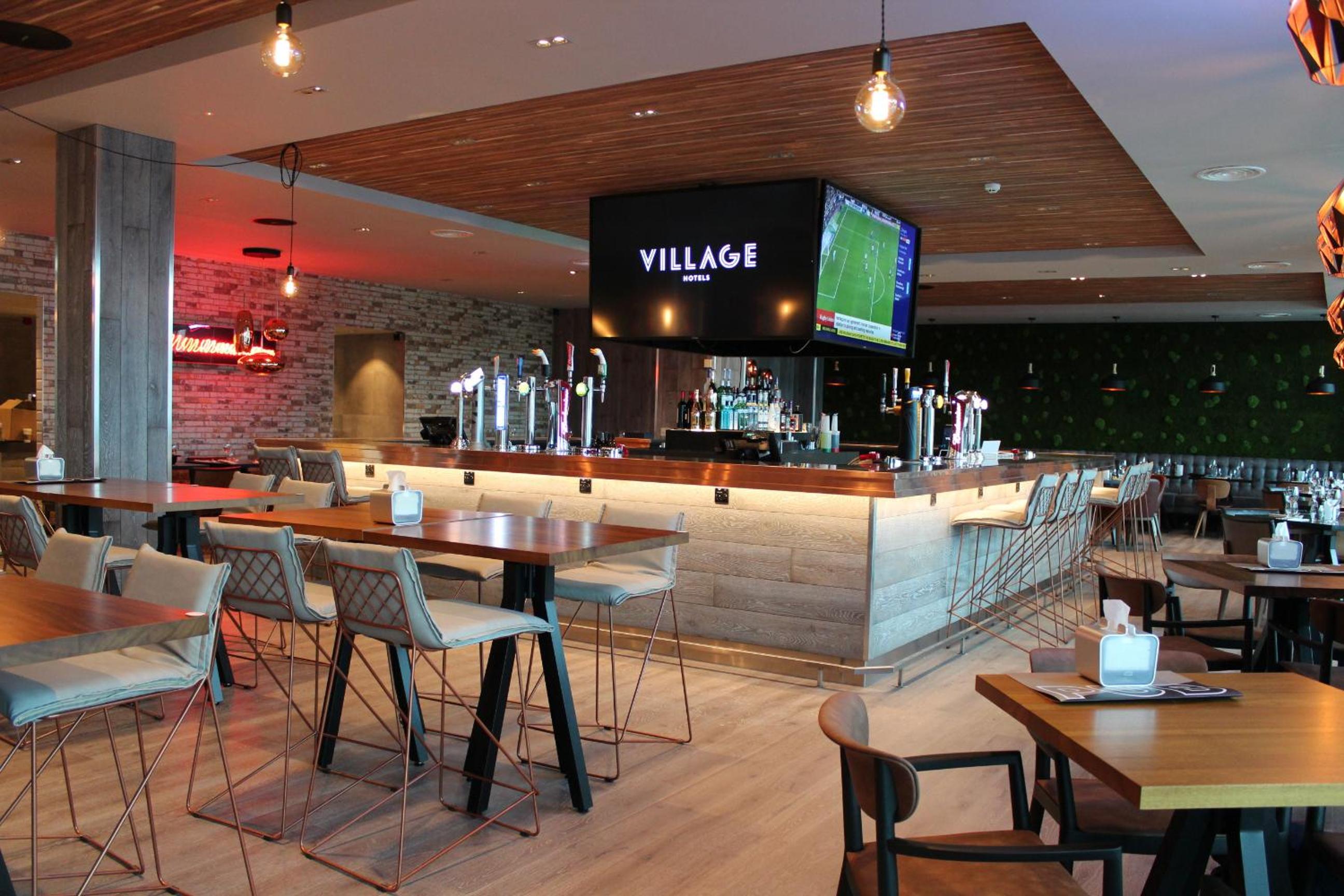 Bury Vacations - Village Hotel Manchester Bury - Property Image 3