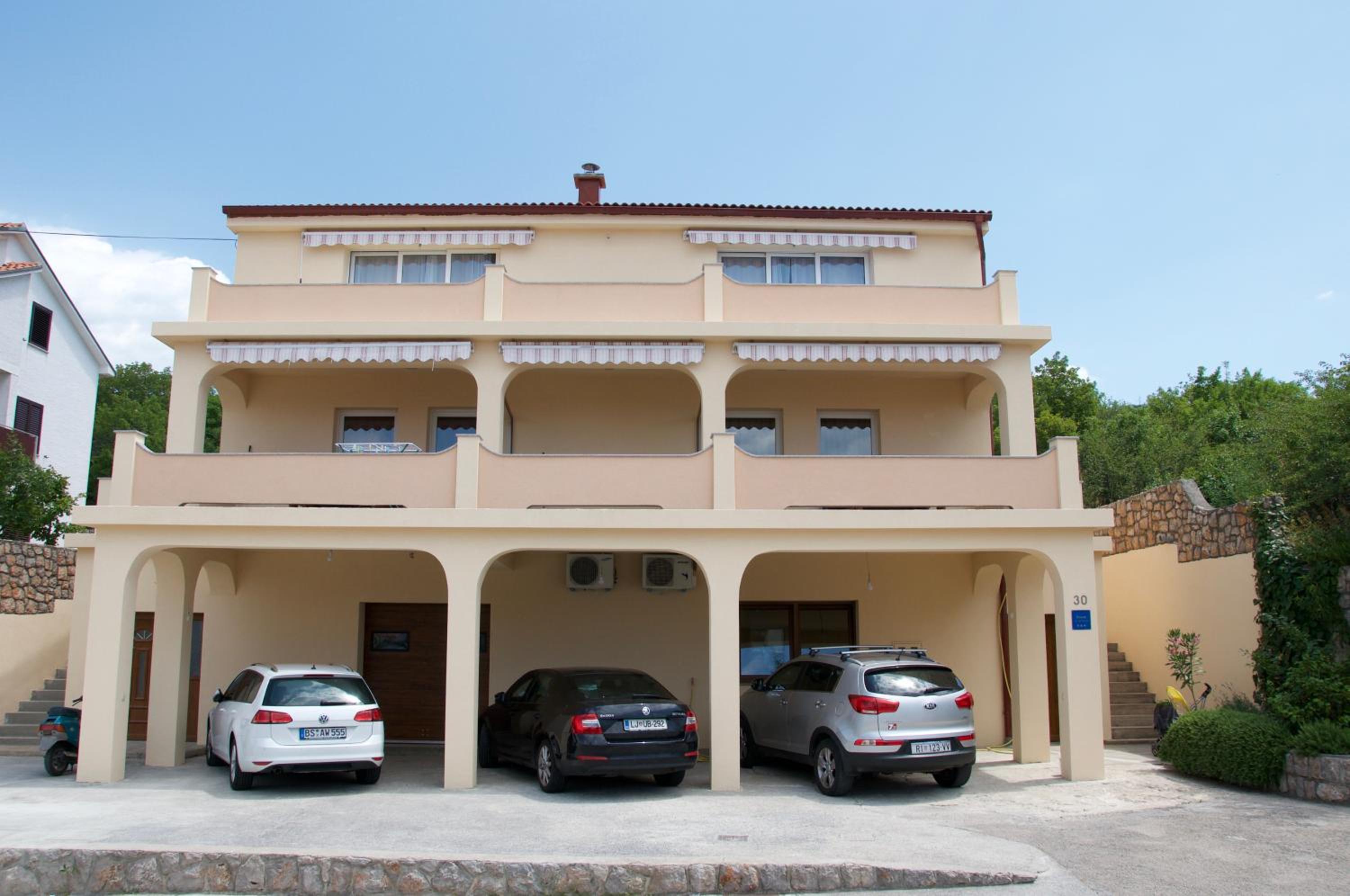 Photo 41